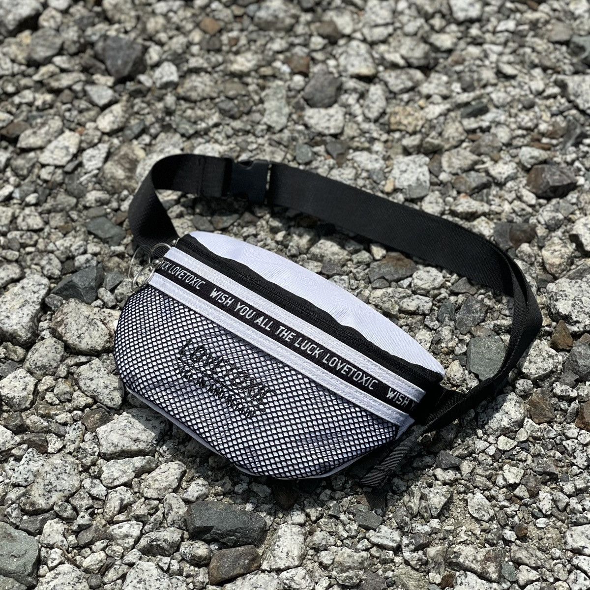 Black White Netting Pocket Crossbody/Waist Bag