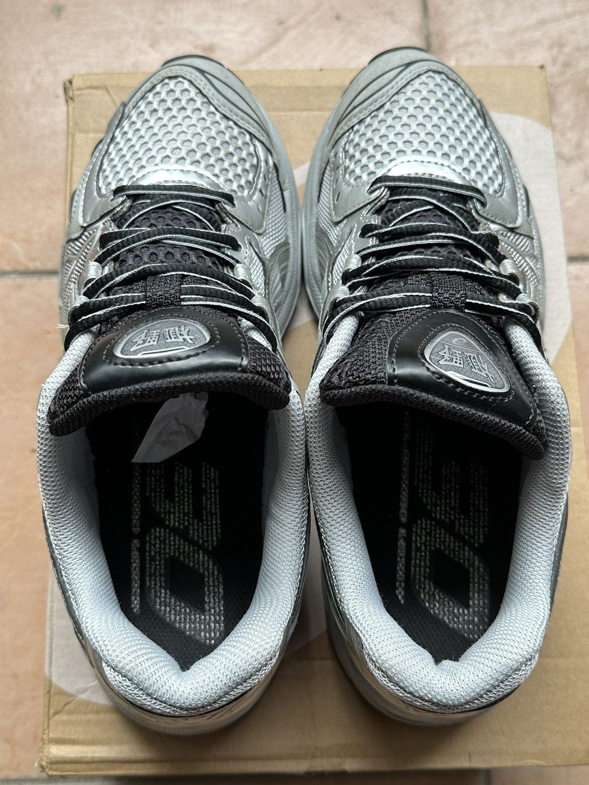Asics ASICS Gel Kayano Legacy "Pure Silver" Size US 9 / EU 42 - 8 Thumbnail