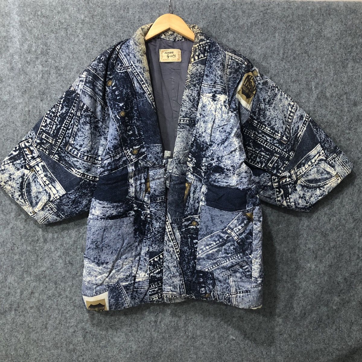Vintage Vintage Japanese Kimono Size US M / EU 48-50 / 2 - 1 Thumbnail