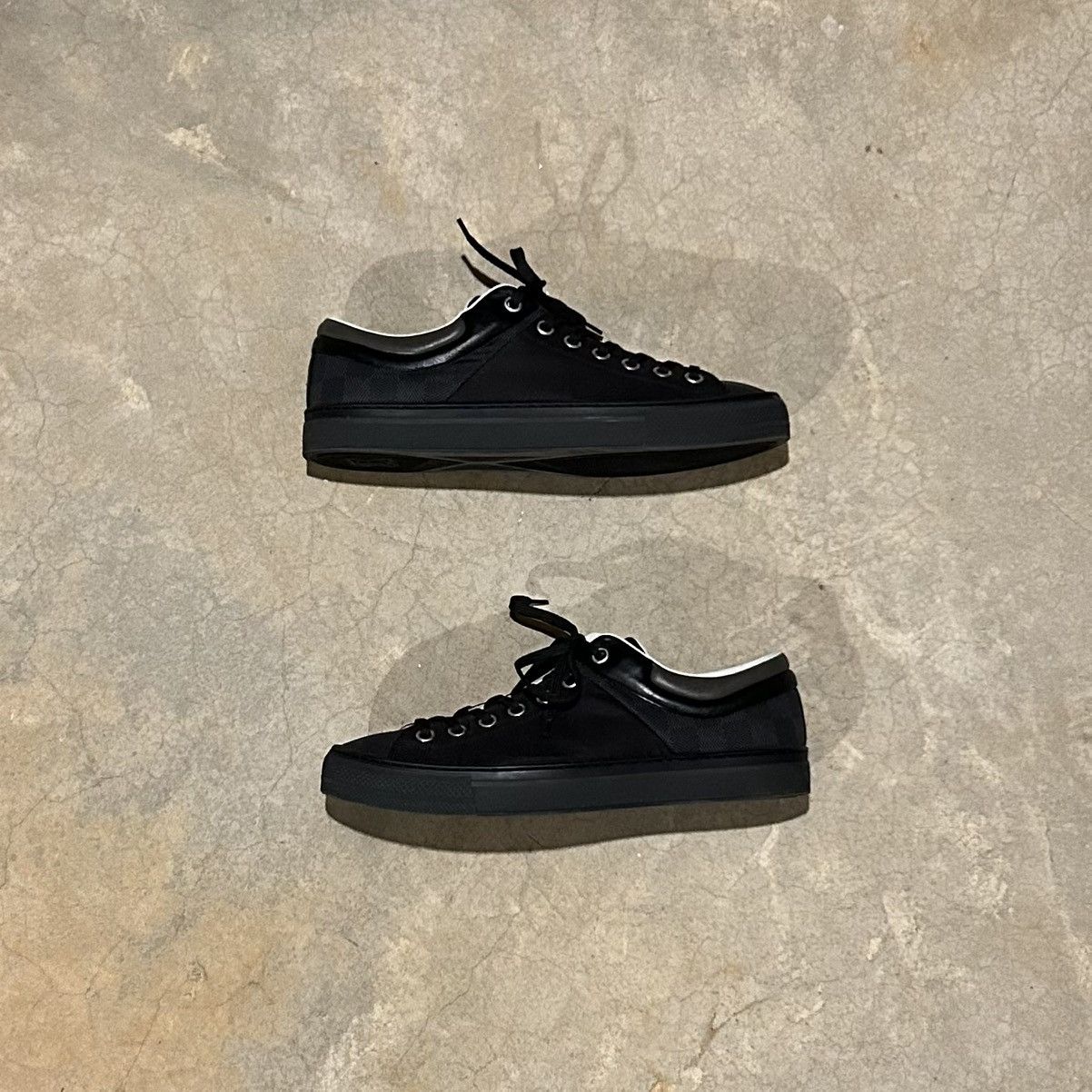 Designer × Louis Vuitton Louis Vuitton Nylon Graphite Damier Leather Sneakers US 8.5 Size US 8.5 / EU 41-42 - 3 Thumbnail
