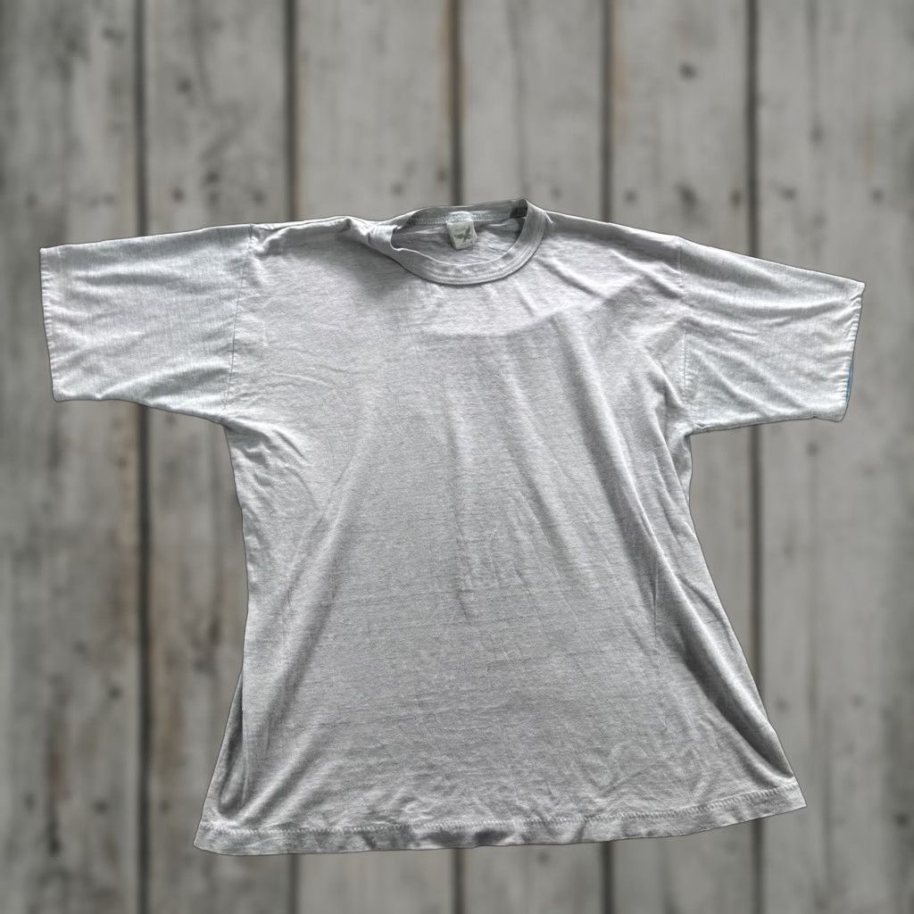 Vintage VINTAGE Hawk Shirt Mens Medium Gray Short Sleeve Crewneck T-Shirt Size US M / EU 48-50 / 2 - 1 Thumbnail