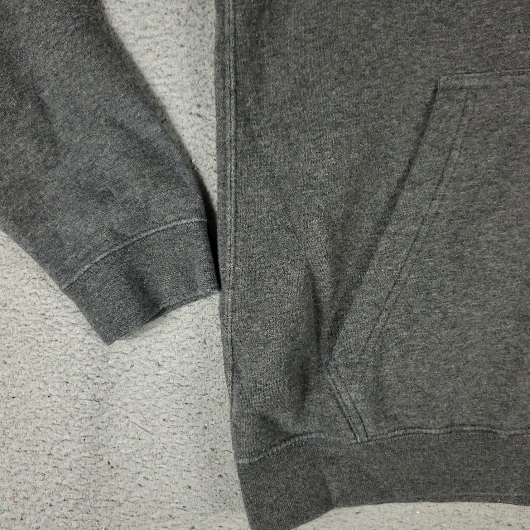 Nike Nike Hoodie Mens Size M Gray Swoosh Pullover Sweatshirt Size US M / EU 48-50 / 2 - 3 Thumbnail