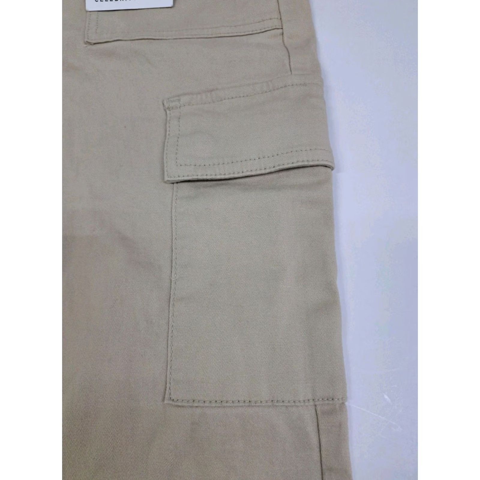 Vintage Celebrity Pink Womens Hi Rise Skinny Cargo Pant Beige 5/27 Size 5 Inseam 27 Denim Cotton Spandex Cargo Pocket Logo Zipper Button Slim Fit Size 27" / US 4 / IT 40 - 7 Thumbnail