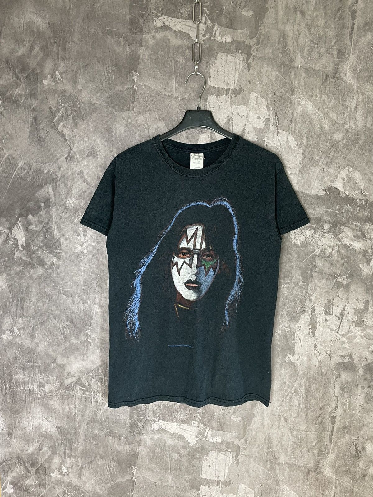 Band Tees × Vintage Vintage Kiss Gene Simmons face rock band tee 90’s Size US S / EU 44-46 / 1 - 1 Thumbnail