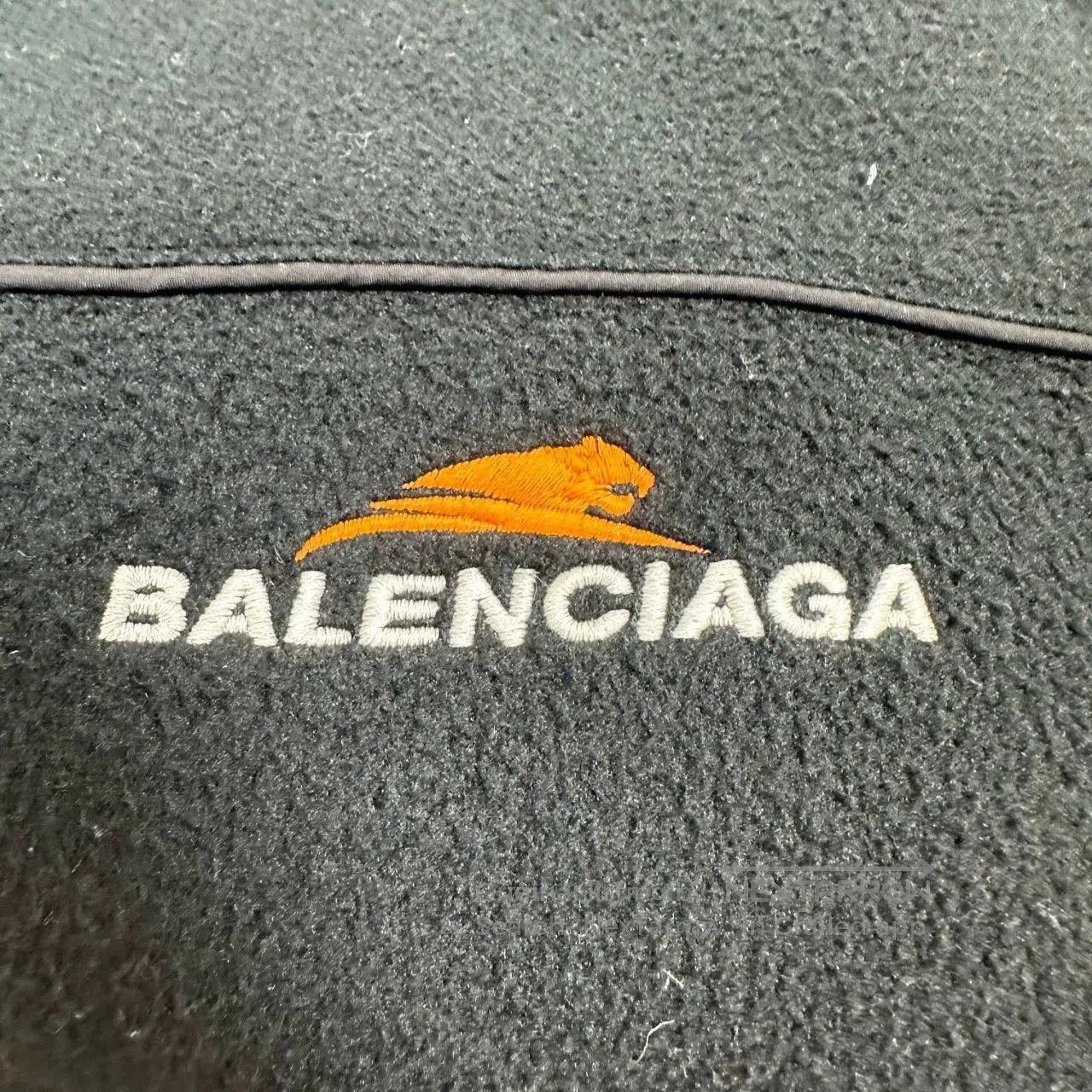Balenciaga balenciaga tiger logo black fleece jacket. Size US S / EU 44-46 / 1 - 4 Thumbnail