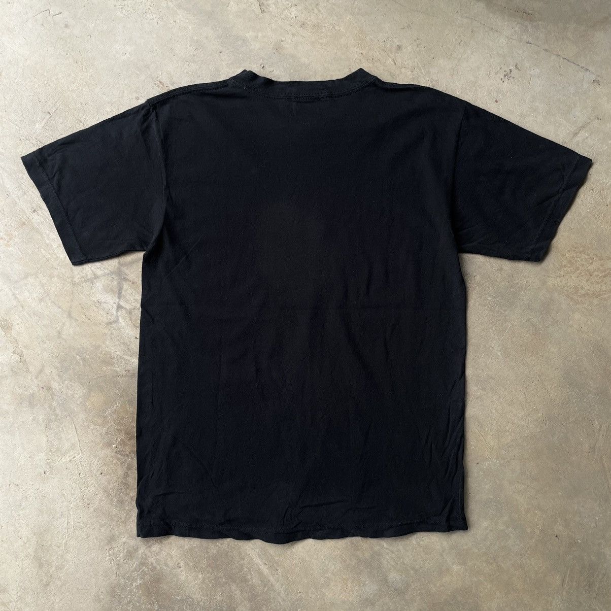 Vintage 🇯🇵 Vintage 2000s Utada Hikaru First Love Concert Tee Shirt Size US S / EU 44-46 / 1 - 7 Thumbnail