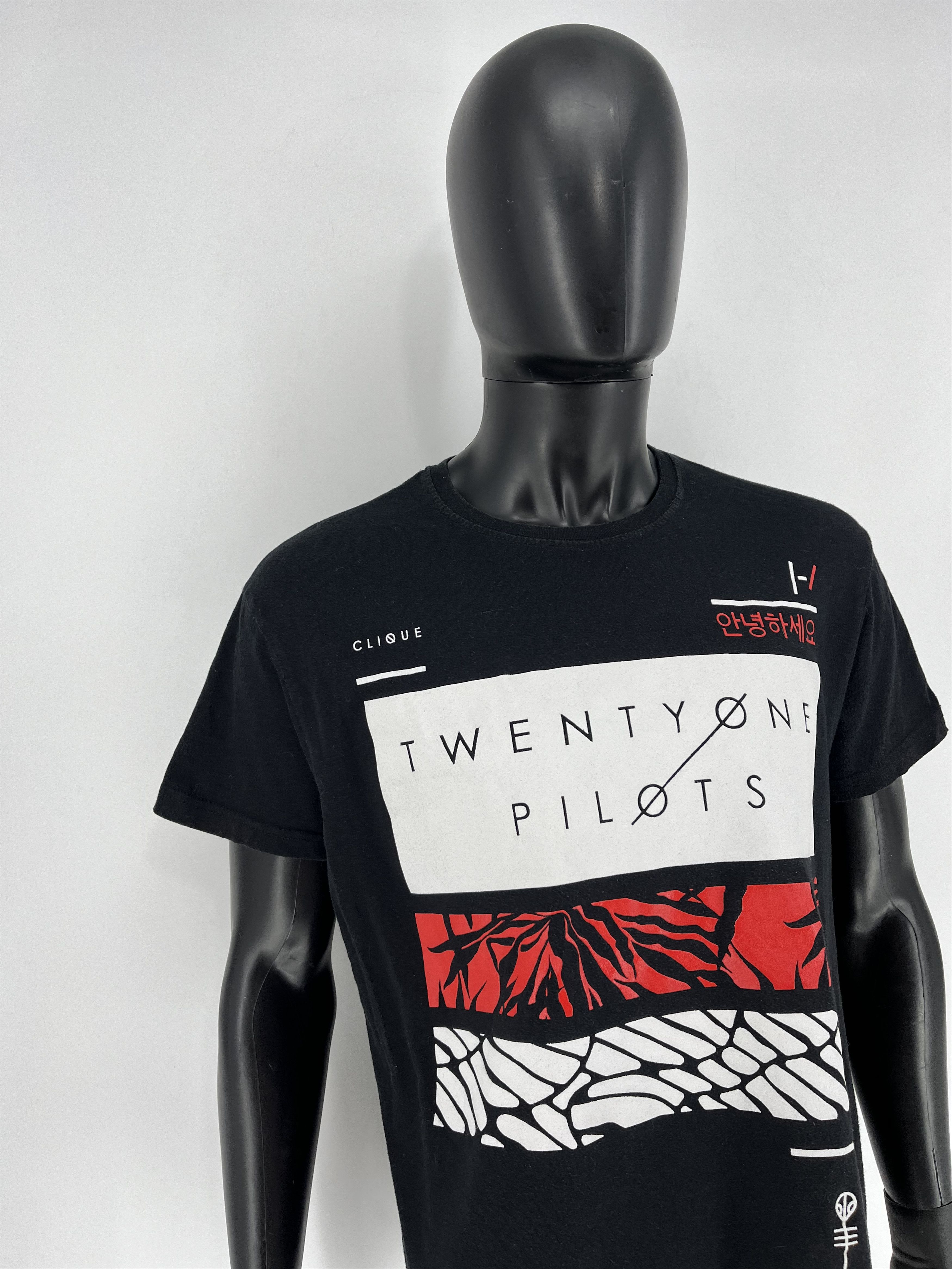 Band Tees × Vintage Vintage Y2K Twenty One Pilots Cult Rock Band Tee Size US XL / EU 56 / 4 - 3 Thumbnail
