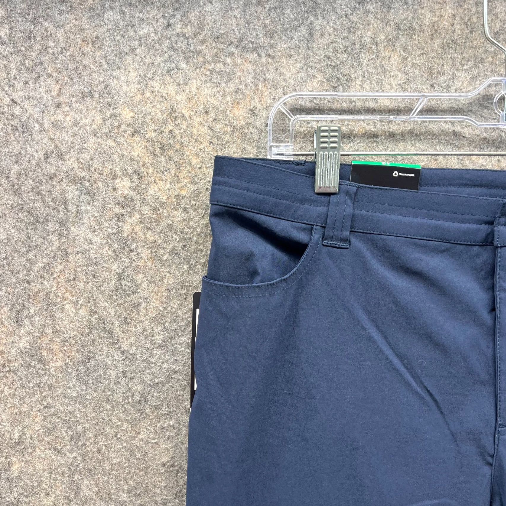 Eddie Bauer VINTAGE Eddie Bauer Pants Women 12 Blue Navy Chino Flat Front Tech Capri Casual Size 34" / US 12 / IT 48 - 7 Thumbnail