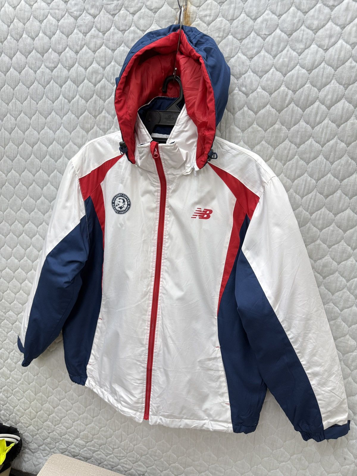 New Balance 🔥🔥🔥STEALS NEW BALANCE X SUNTORY COFFEE HOODIE JACKET Size US M / EU 48-50 / 2 - 9 Thumbnail
