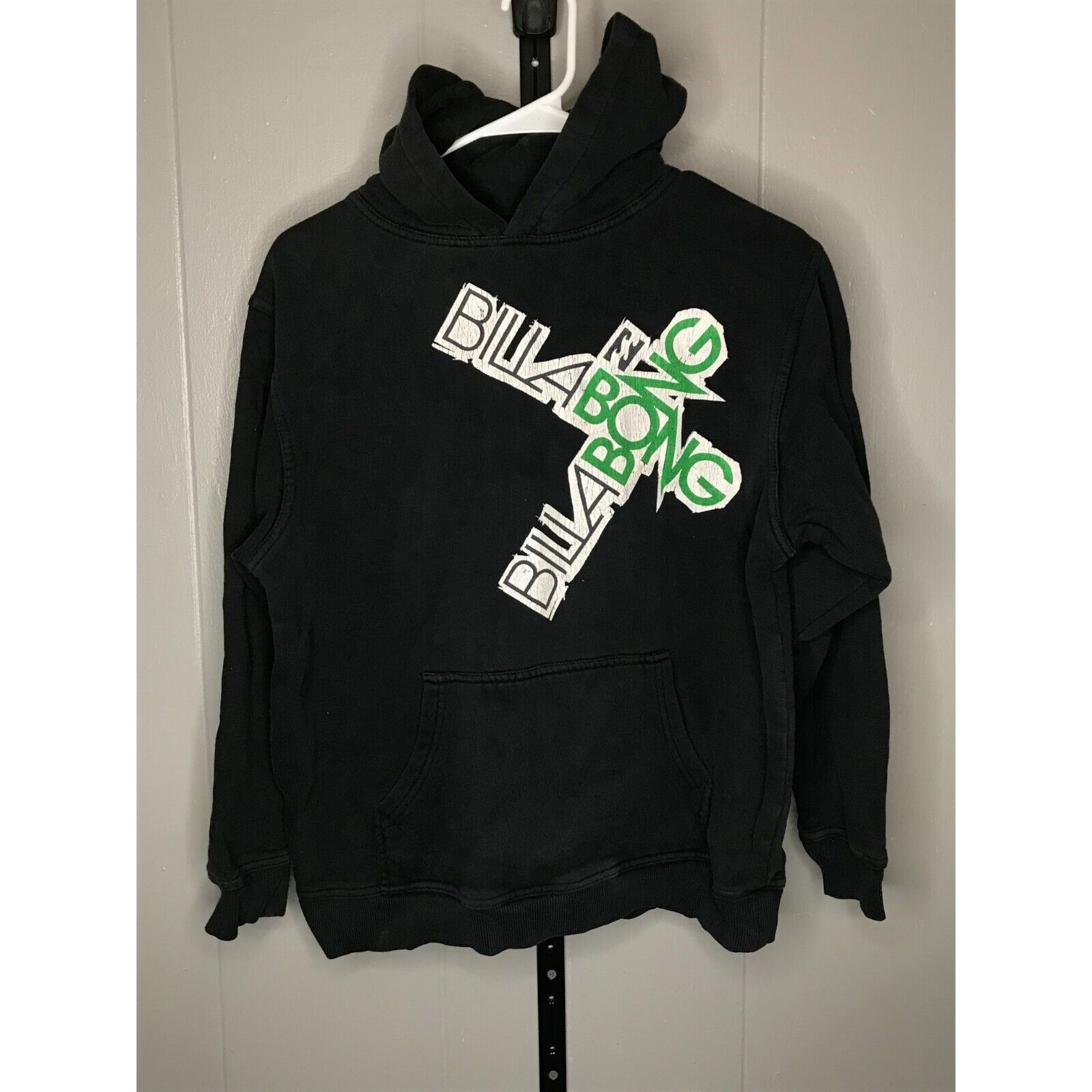 Billabong Vintage Billabong Hoodie Mens Small Black Pullover Sweatshir Size US S / EU 44-46 / 1 - 1 Thumbnail