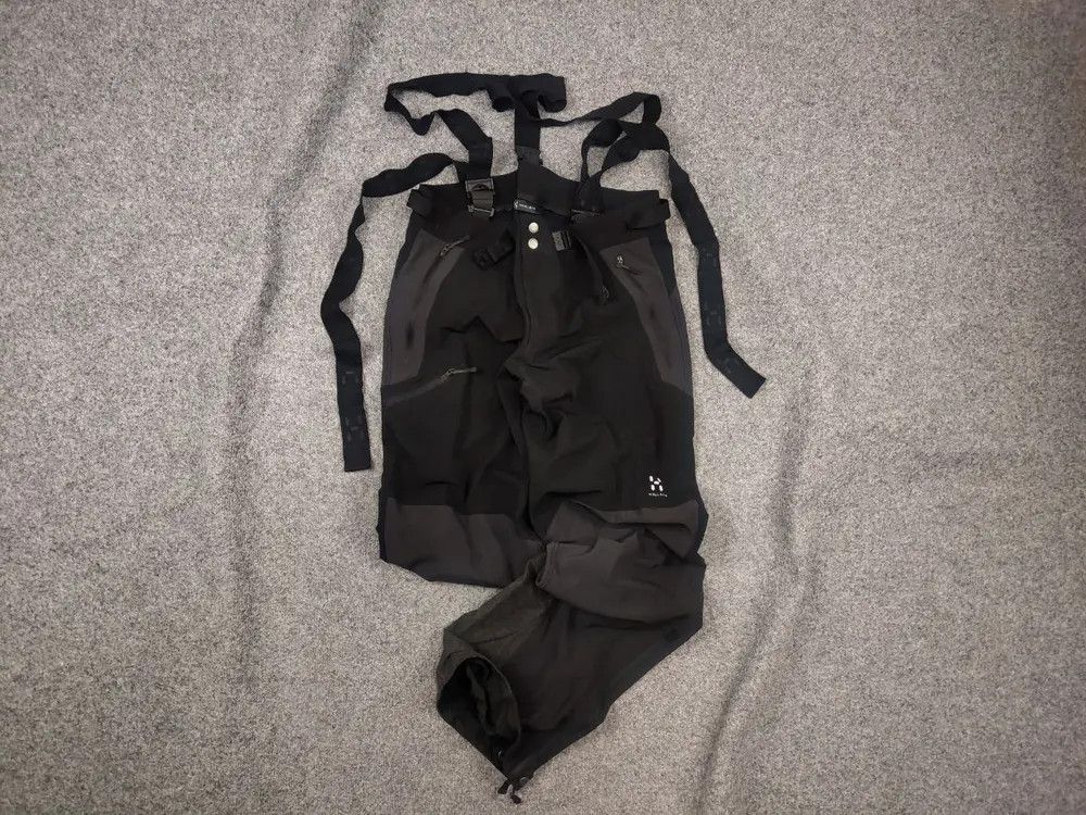 Haglofs Pro Shell Black Zip Ski pants with suspenders