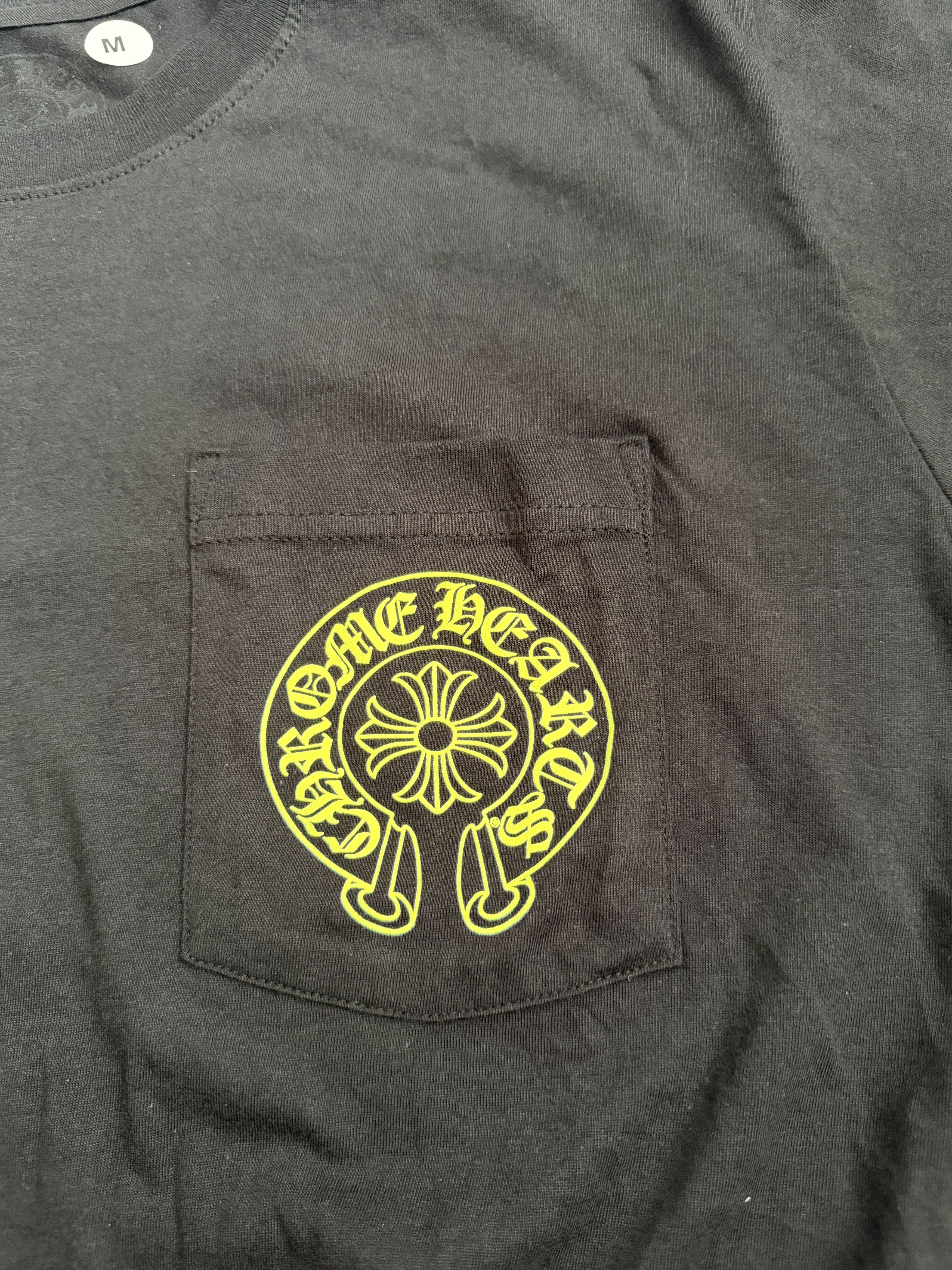 Chrome Hearts Horseshoe neon logo tee Size US M / EU 48-50 / 2 - 4 Thumbnail