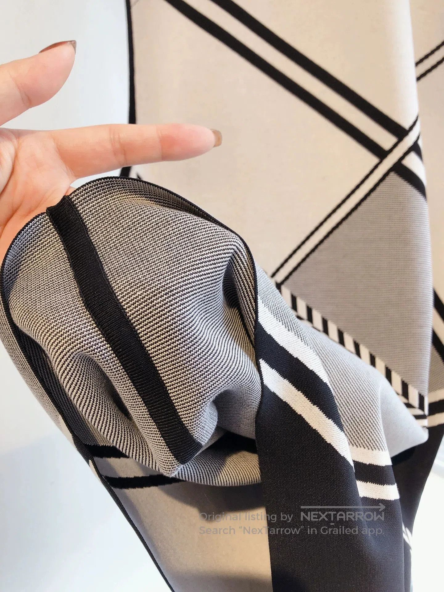 Hermes Hermes Black Grey White Knit Dress. Size US XS / EU 42 / 0 - 5 Thumbnail