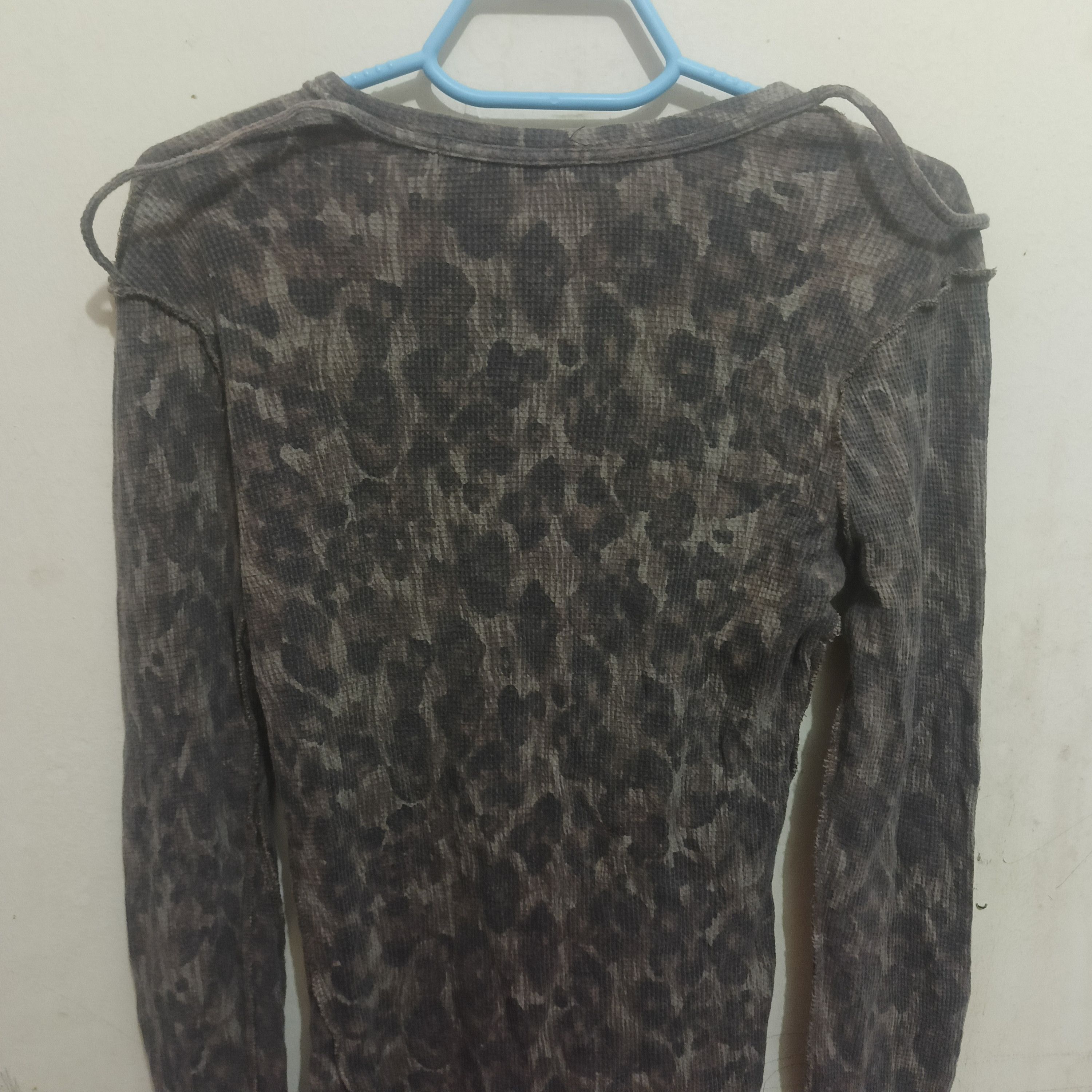 If Six Was Nine Japanese Fuga Leopard design Camouflage long sleeve stretch Size US S / EU 44-46 / 1 - 8 Thumbnail