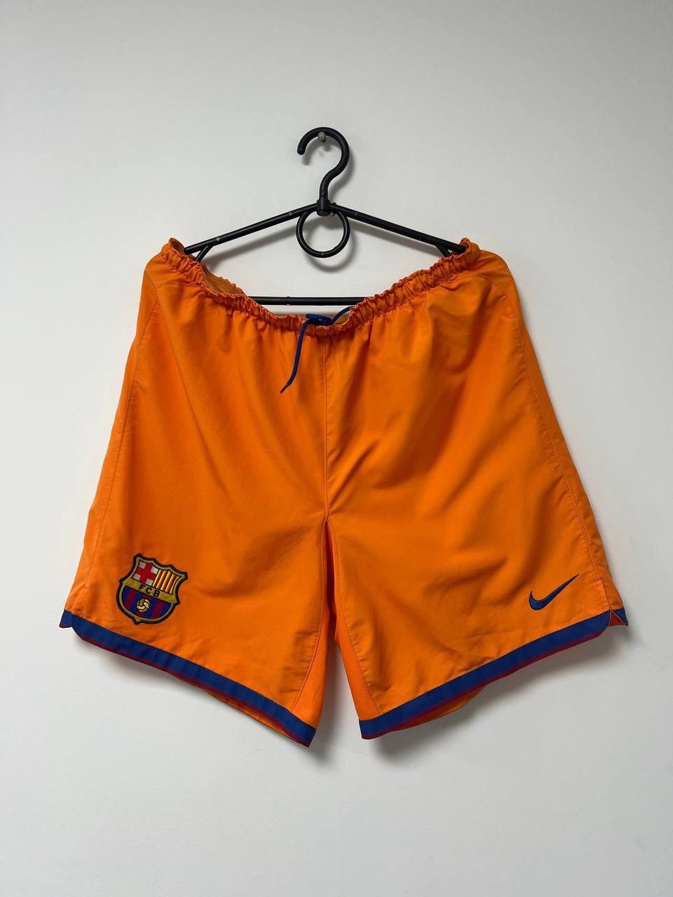 Nike Vintage Barcelona 2006/2007 Away Football Shorts Soccer L Size US 36 / EU 52 - 1 Thumbnail