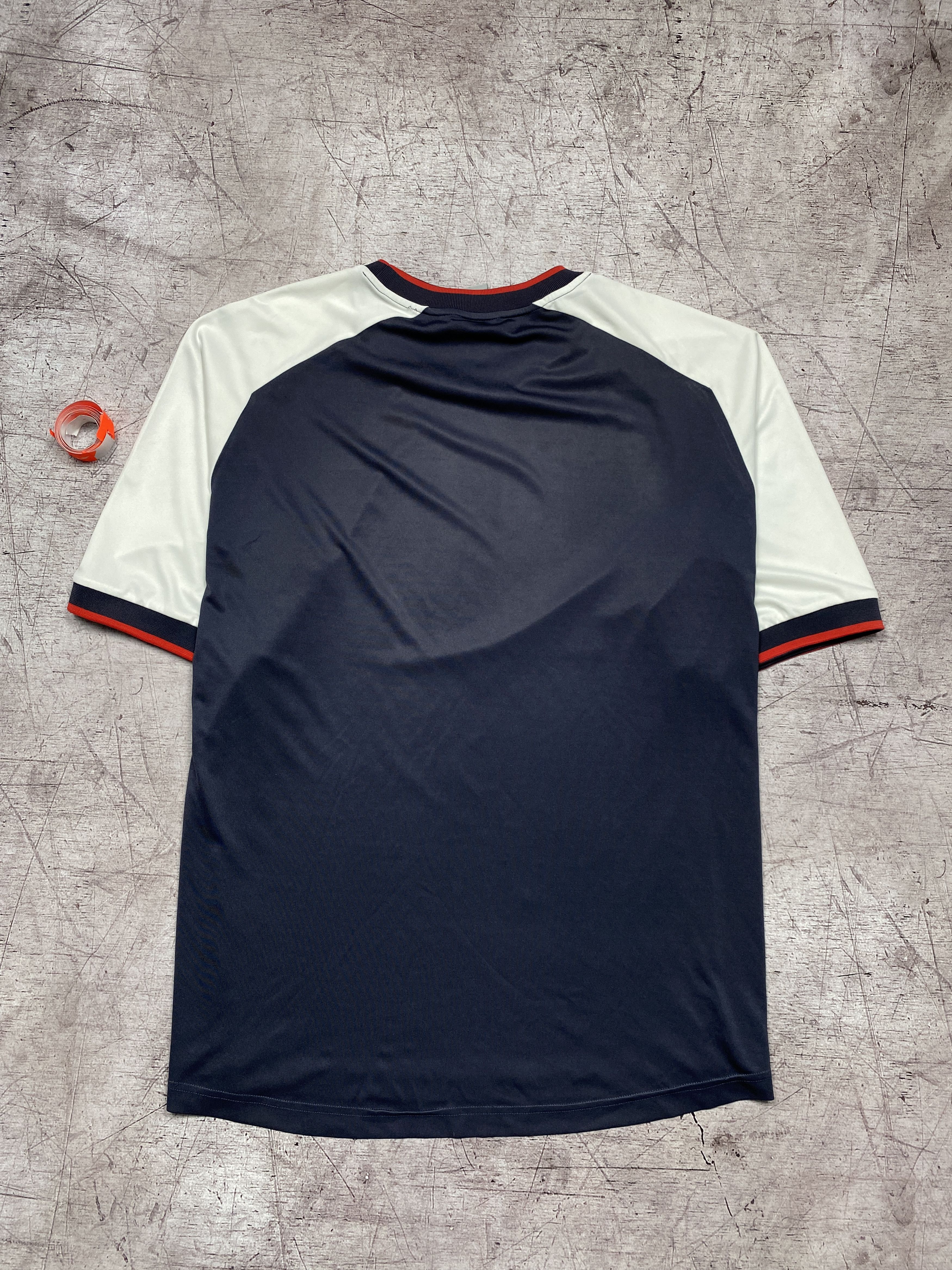 Nike Nike Vintage Mens Big Logo T-Shirt Size US XL / EU 56 / 4 - 7 Thumbnail