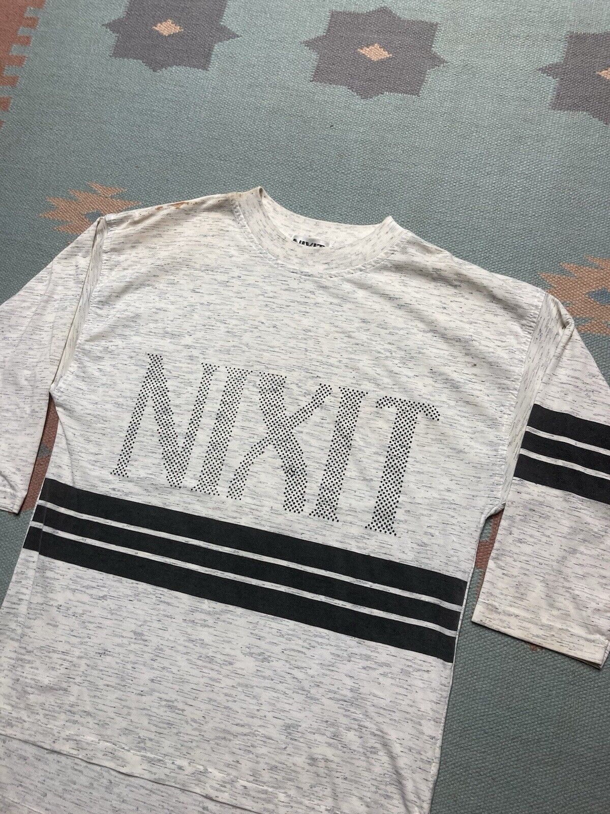 Vintage VTG t shirt 3/4 sleeve Nixit surf skate tri blend Medium Size US M / EU 48-50 / 2 - 2 Thumbnail