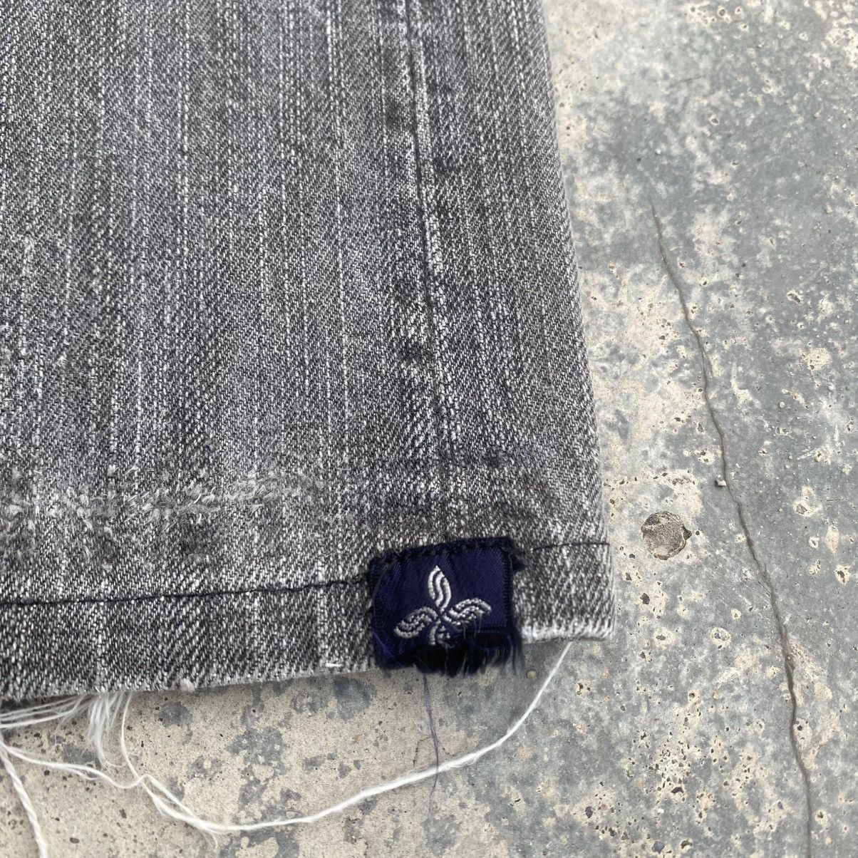 Yohji Yamamoto Rare YOHJI YAMAMOTO Femme Mode Magic Wash Jeans Size US 31 - 9 Thumbnail