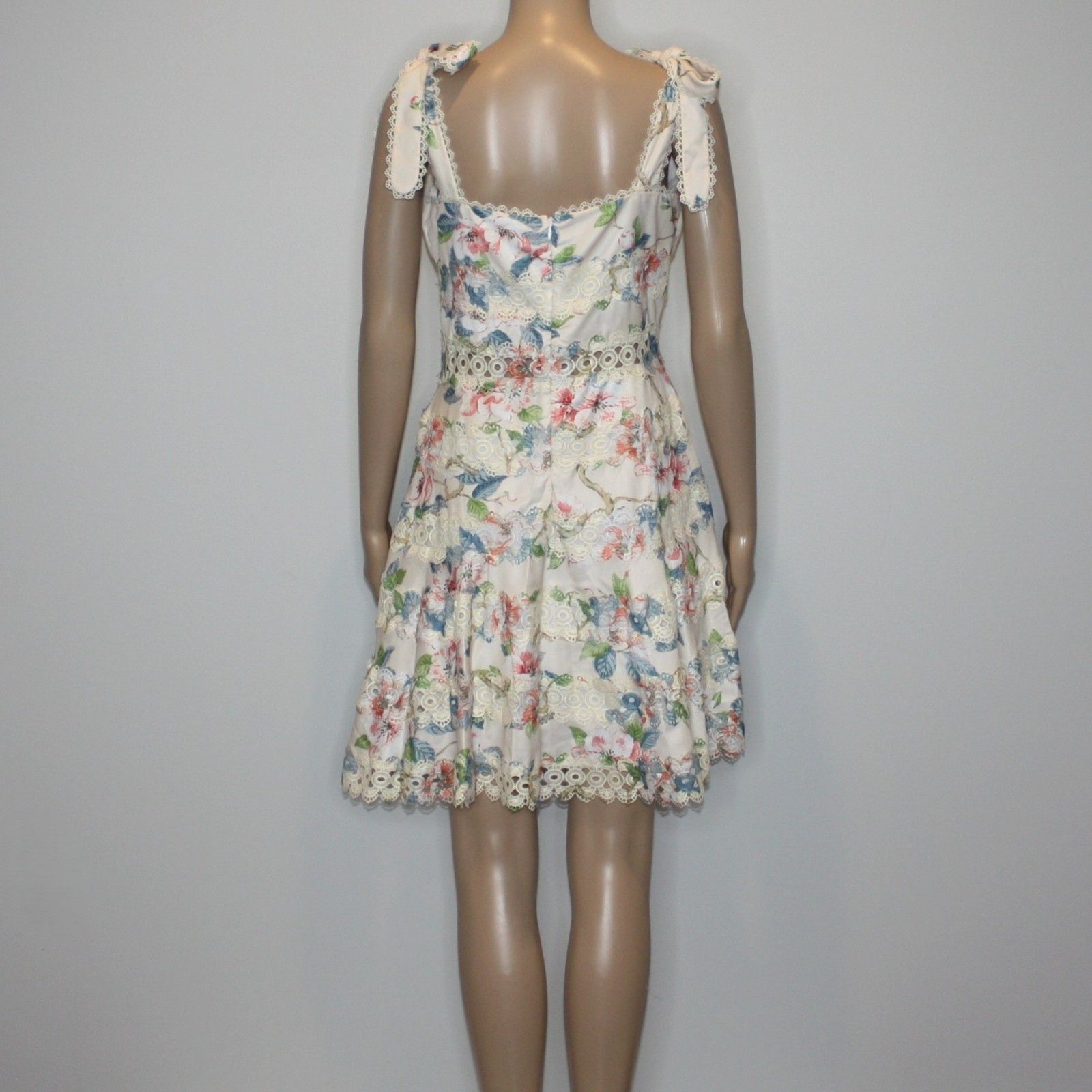 Other Goodnight Macaroon 'Dolly' Crochet Tied Straps Floral Dress Size L / US 10 / IT 46 - 5 Thumbnail