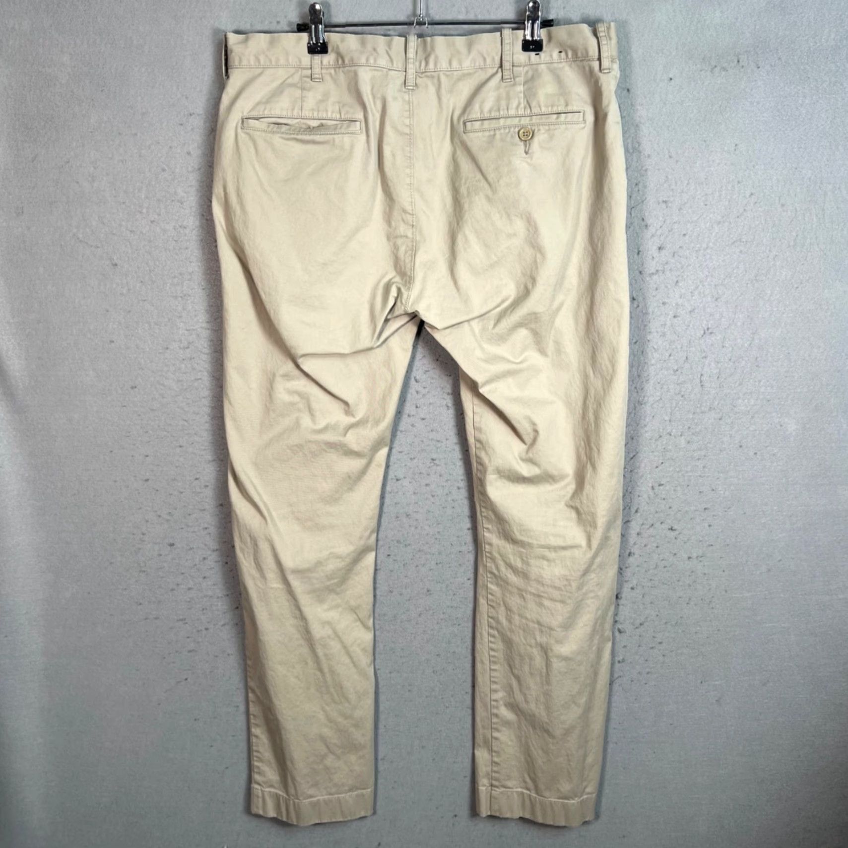 J.Crew J. Crew Mens Chino Pants Straight Leg Khaki Beige 34 Flat Front Stretch Casual Trousers Adult Mens 34 Size US 34 / EU 50 - 2 Thumbnail