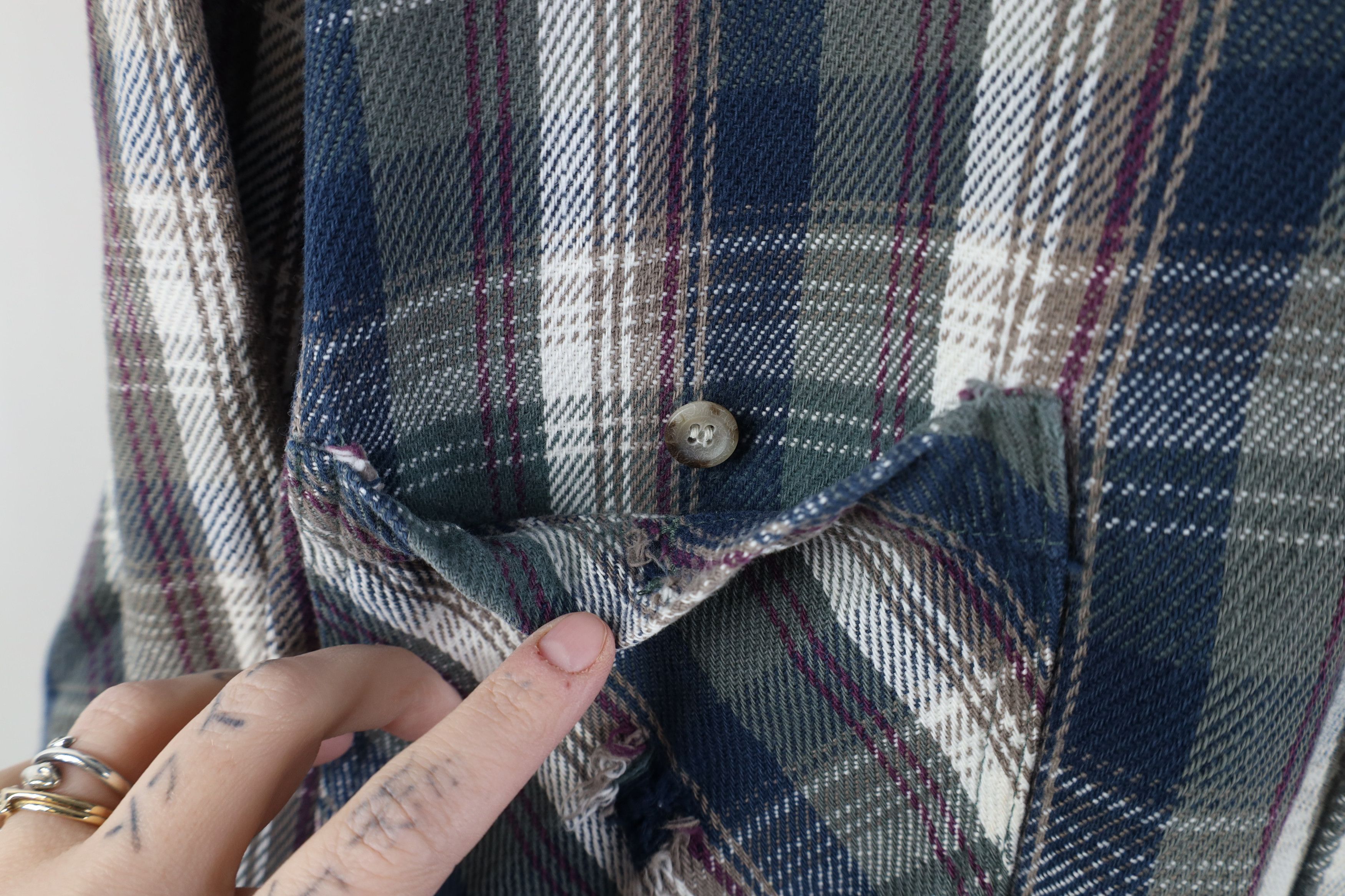 Vintage Vintage 90s OshKosh B'Gosh Heavy Flannel Button Down Shirt Size US XXL / EU 58 / 5 - 7 Thumbnail