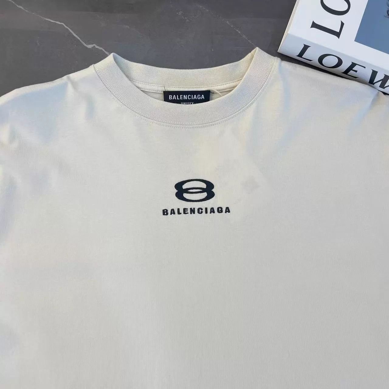 Balenciaga BALENCIAGA Cream White Short Sleeve Tee XXS Size US XXS / EU 40 - 3 Thumbnail