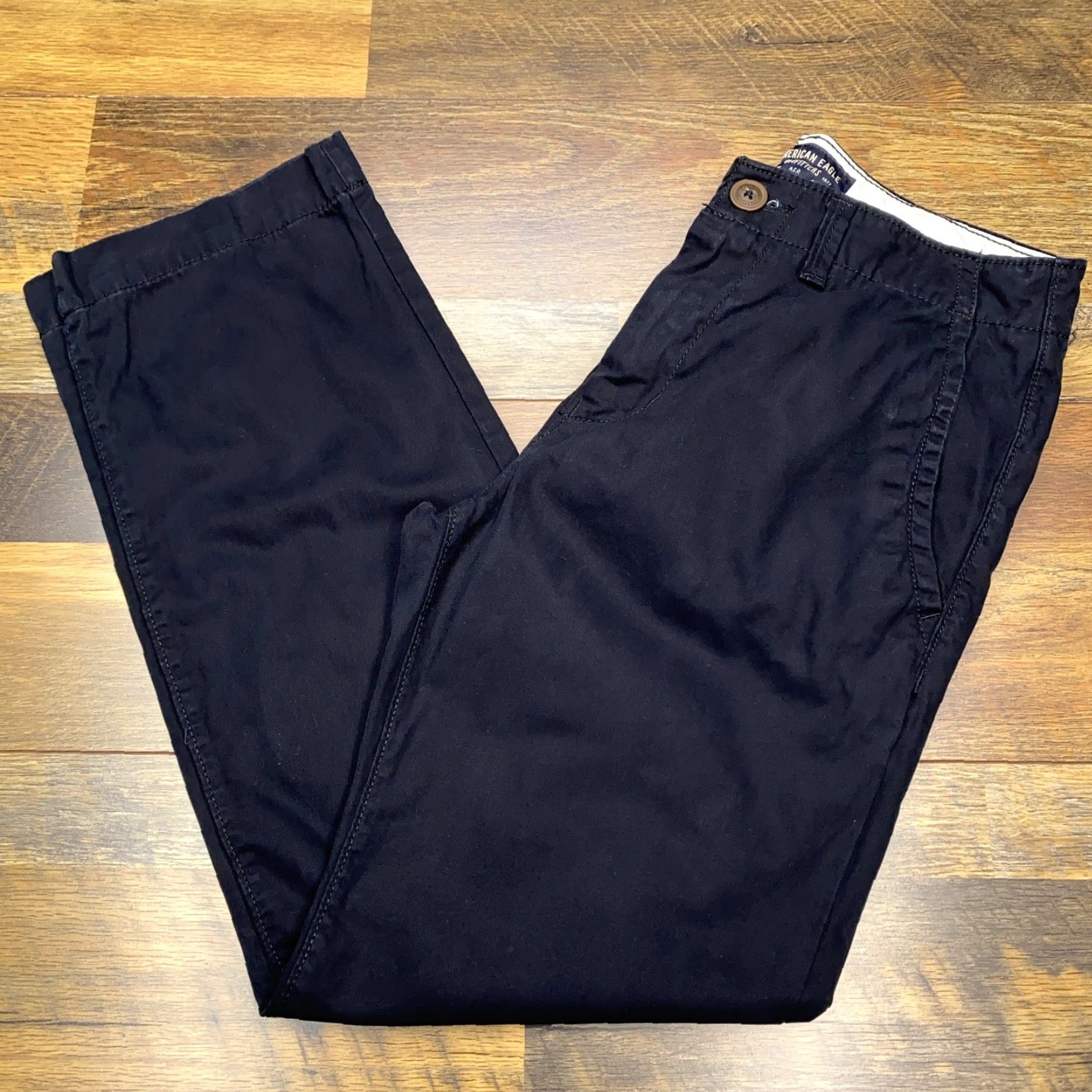 American Eagle Outfitters American Eagle Mens Original Straight Navy 26x28 Flat Front Chino Pants Size US 26 / EU 42 - 2 Thumbnail