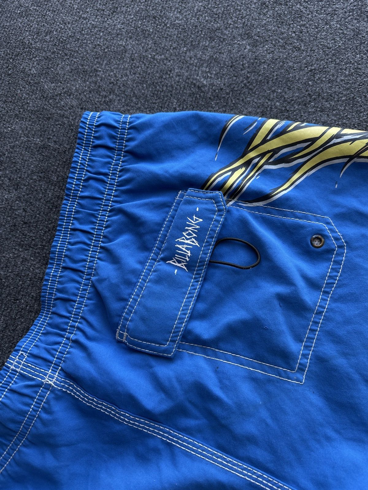 Billabong SKULL FLAME🚨 BILLABONG BIG LOGO SWIMSHORTS Y2K SURF Size US 40 / EU 56 - 14 Thumbnail