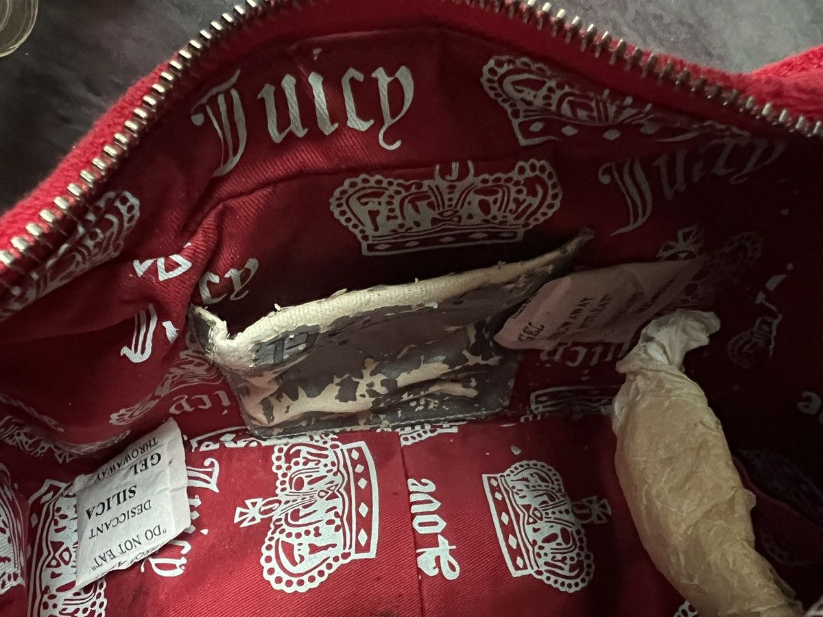Juicy Couture × Vintage Juicy Couture : What Would Juicy Do ? Bag Cheery Red + Gift Size ONE SIZE - 13 Thumbnail
