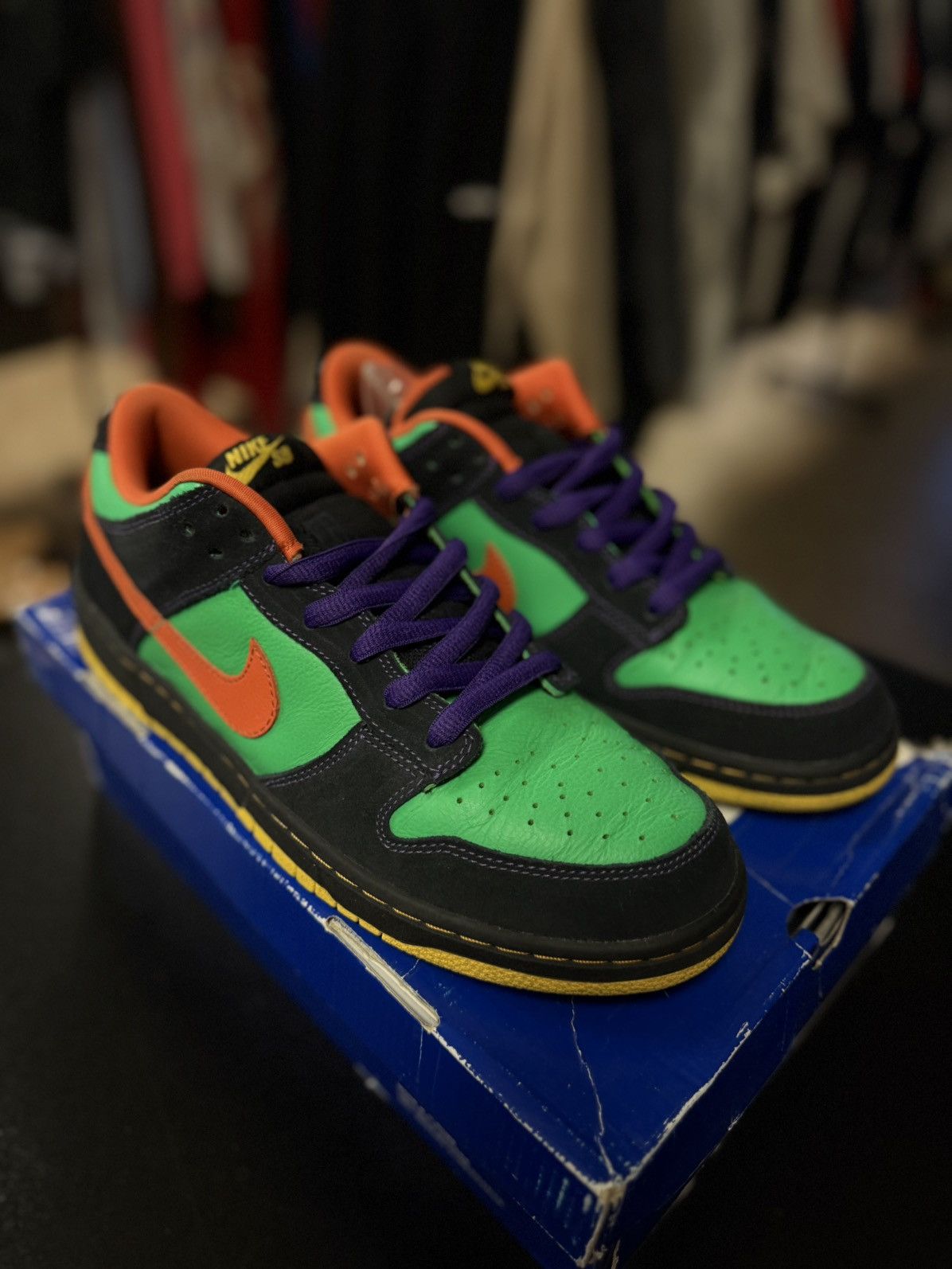 Nike Size 11 - Nike Dunk SB Low Green Spark Hoop Orange Halloween Size US 11 / EU 44 - 3 Thumbnail