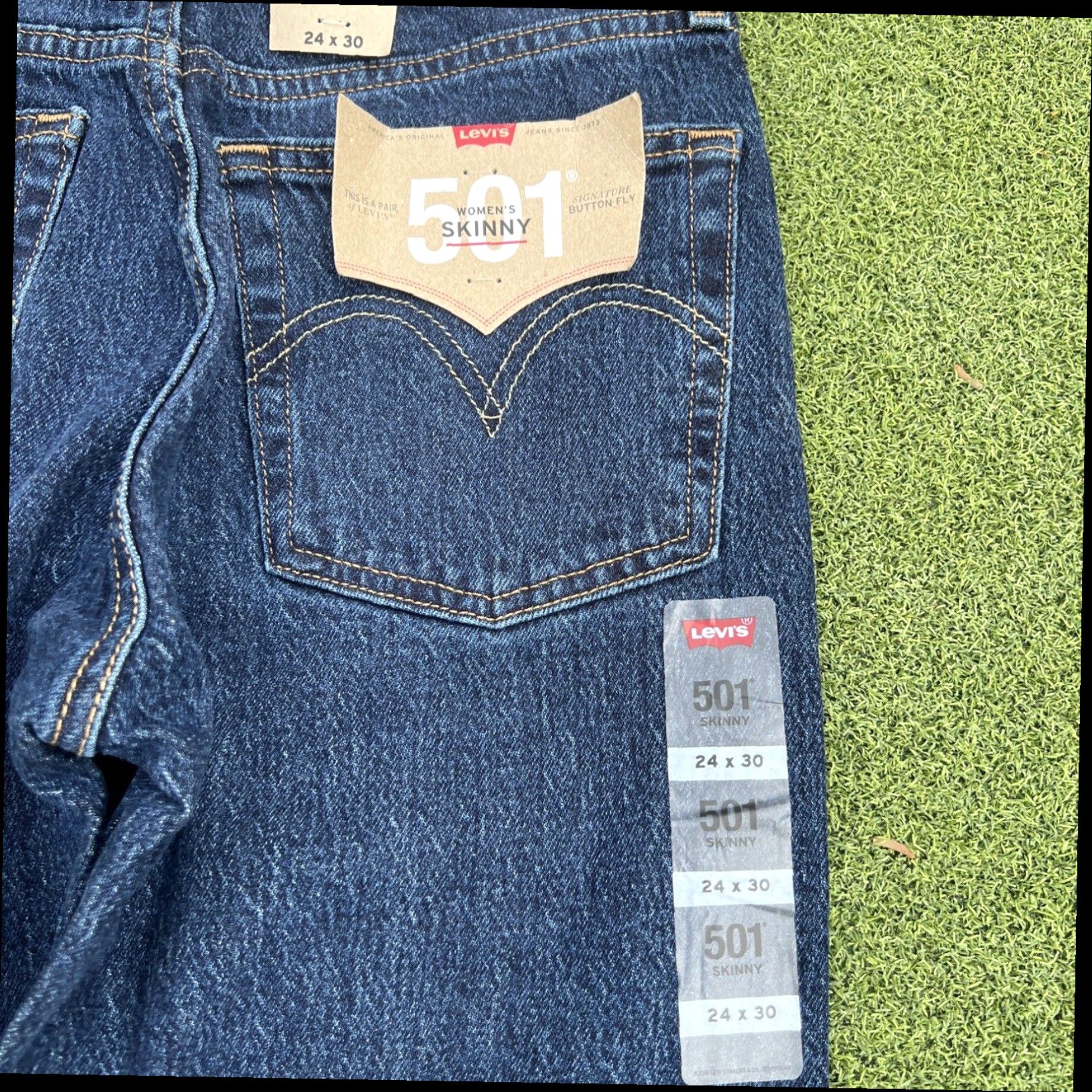 Levi's Levi Strauss & Co. Women's Light Wash High Rise 501 Skinny Jeans Size 24X30 Size 42" / US 20 - 4 Thumbnail