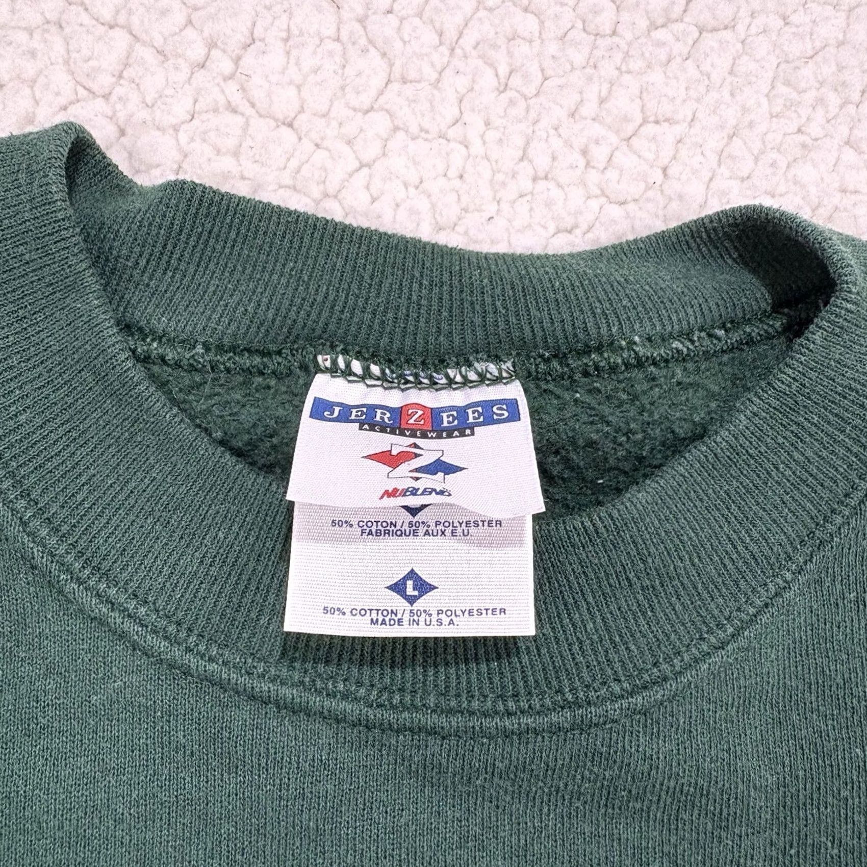 Jerzees VINTAGE Jerzees Christmas Angel Crewneck Sweatshirt Womens L Embroidered Green Gold Size L / US 10 / IT 46 - 2 Thumbnail