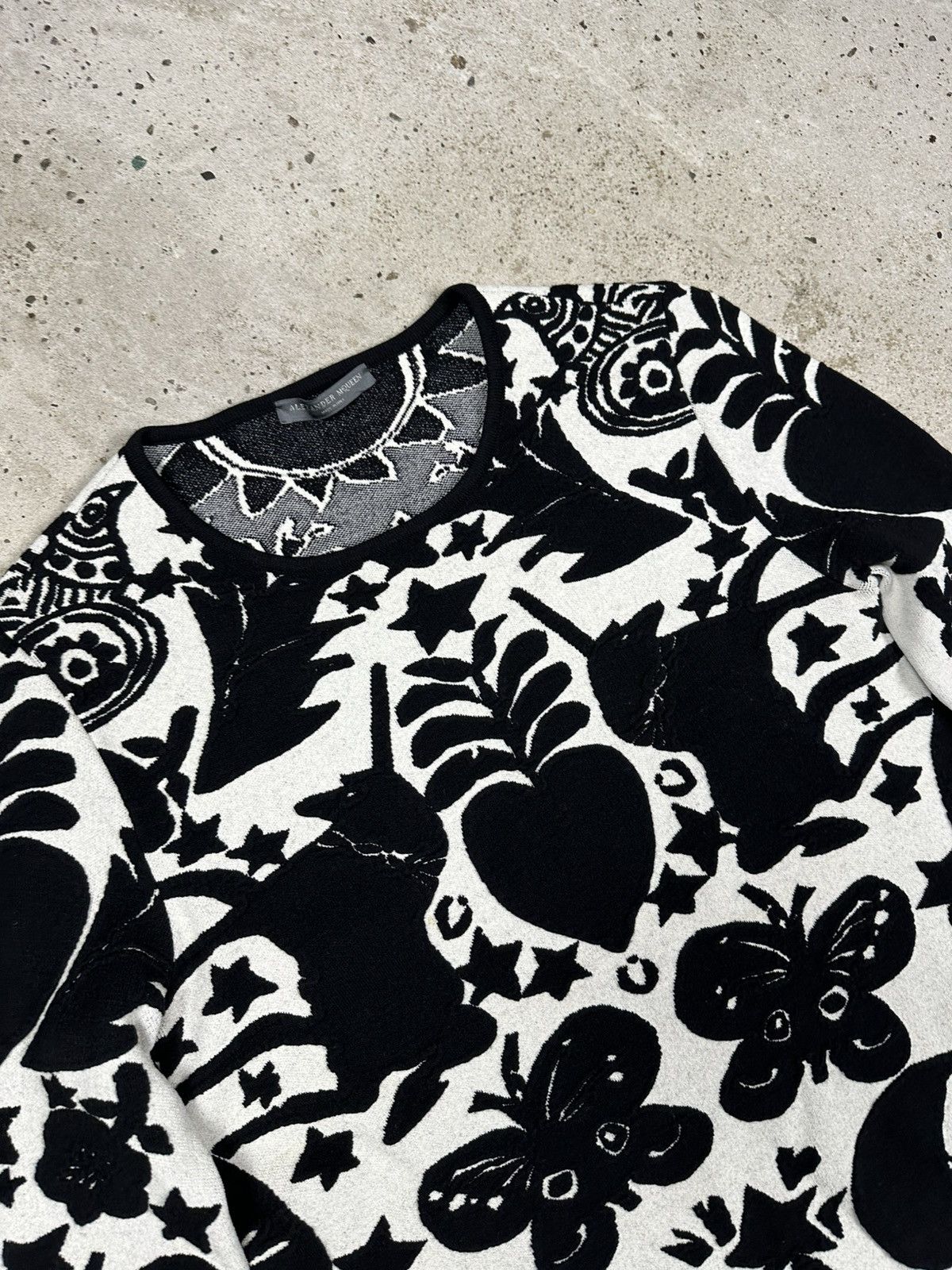 Alexander McQueen Alexander McQueen Unicorn & Floral Embroidered Wool Dress Size M / US 6-8 / IT 42-44 - 8 Thumbnail
