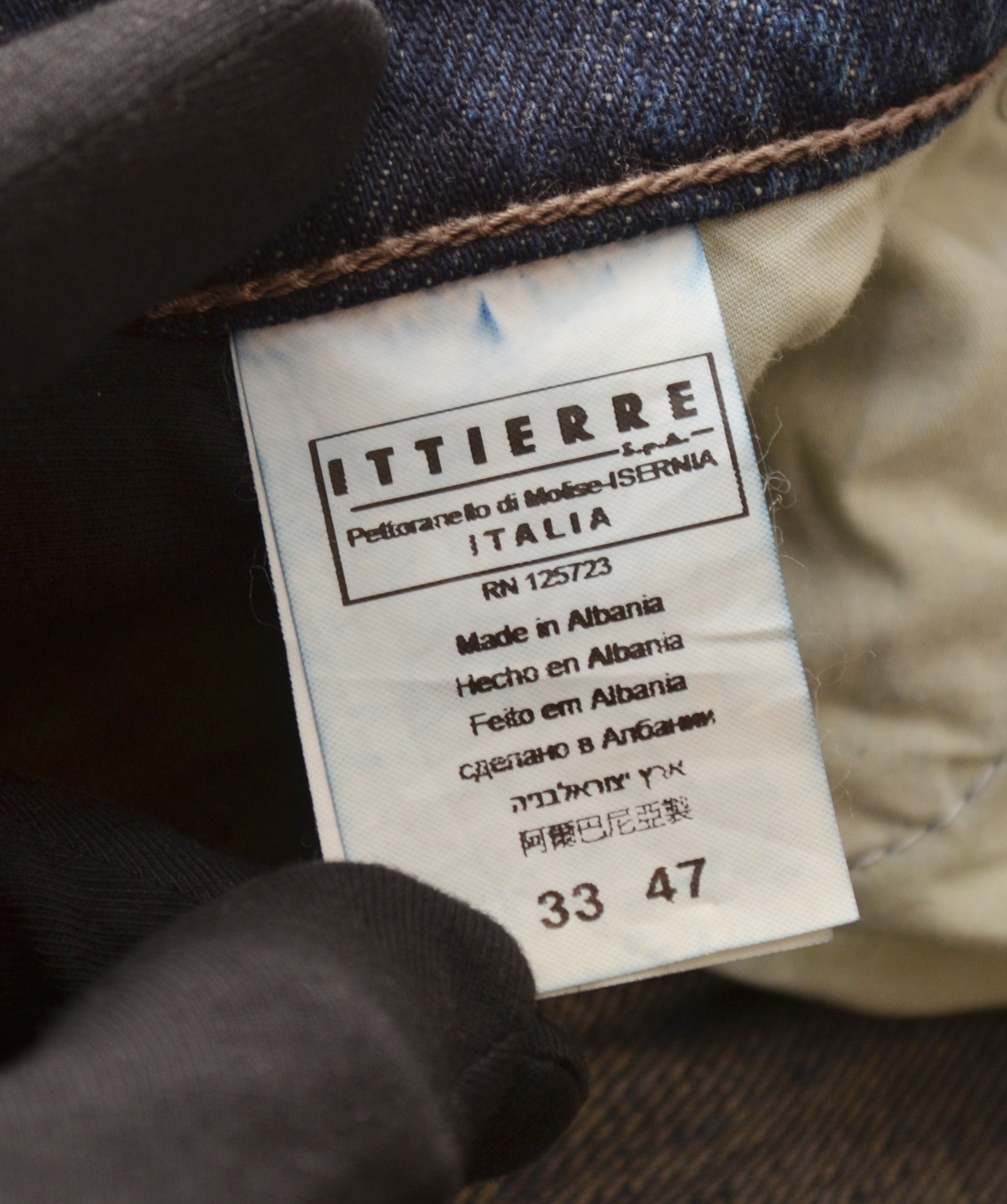 Gianfranco Ferre × Vintage Vintage Gianfranco Ferre Distressed Jeans Size W33 RARE y2k Size US 33 - 12 Thumbnail
