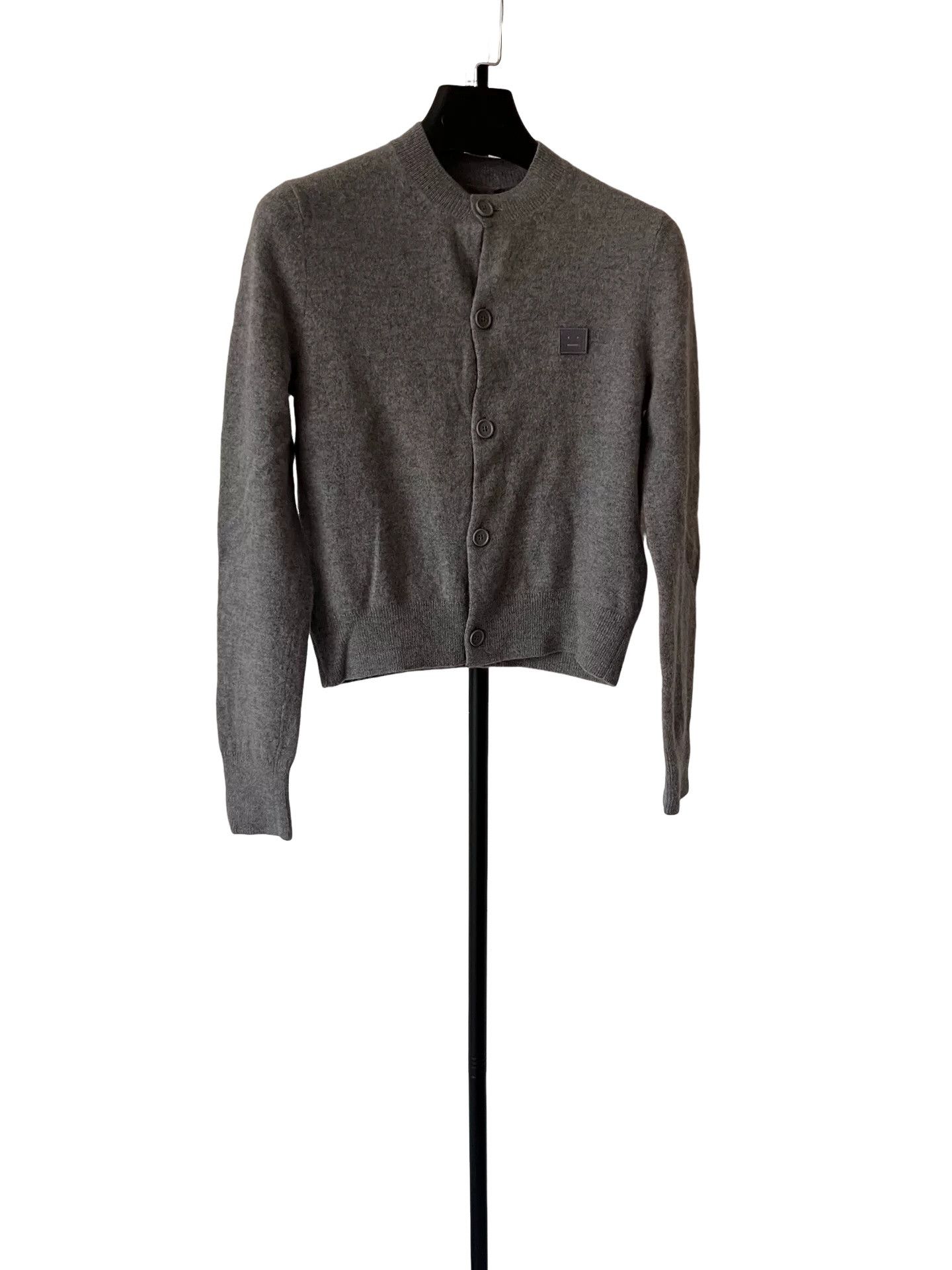 Acne Studios Acne Studios Gray Wool Face Patch Cardigan XS Size XS / US 0-2 / IT 36-38 - 1 Thumbnail