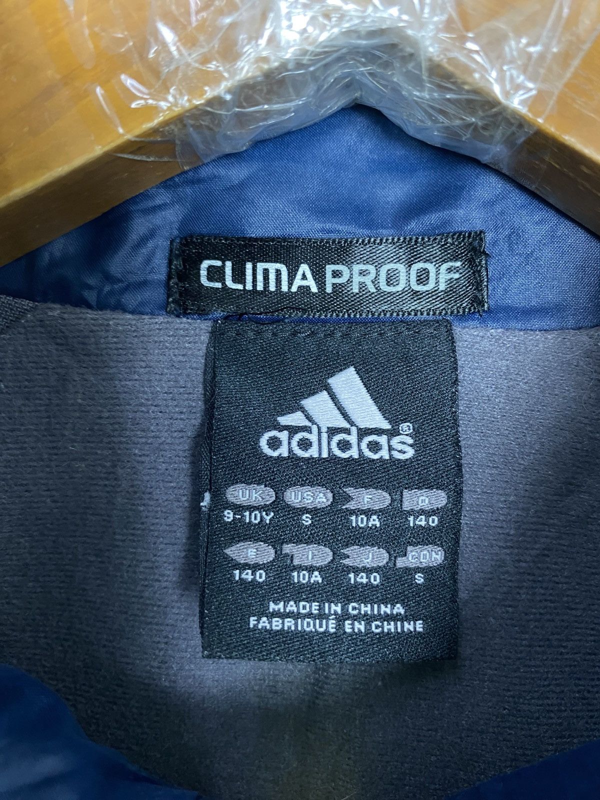 Adidas Rare‼️ Adidas Side Tape Logo Light Jacket for Boys Size US XXS / EU 40 - 6 Thumbnail