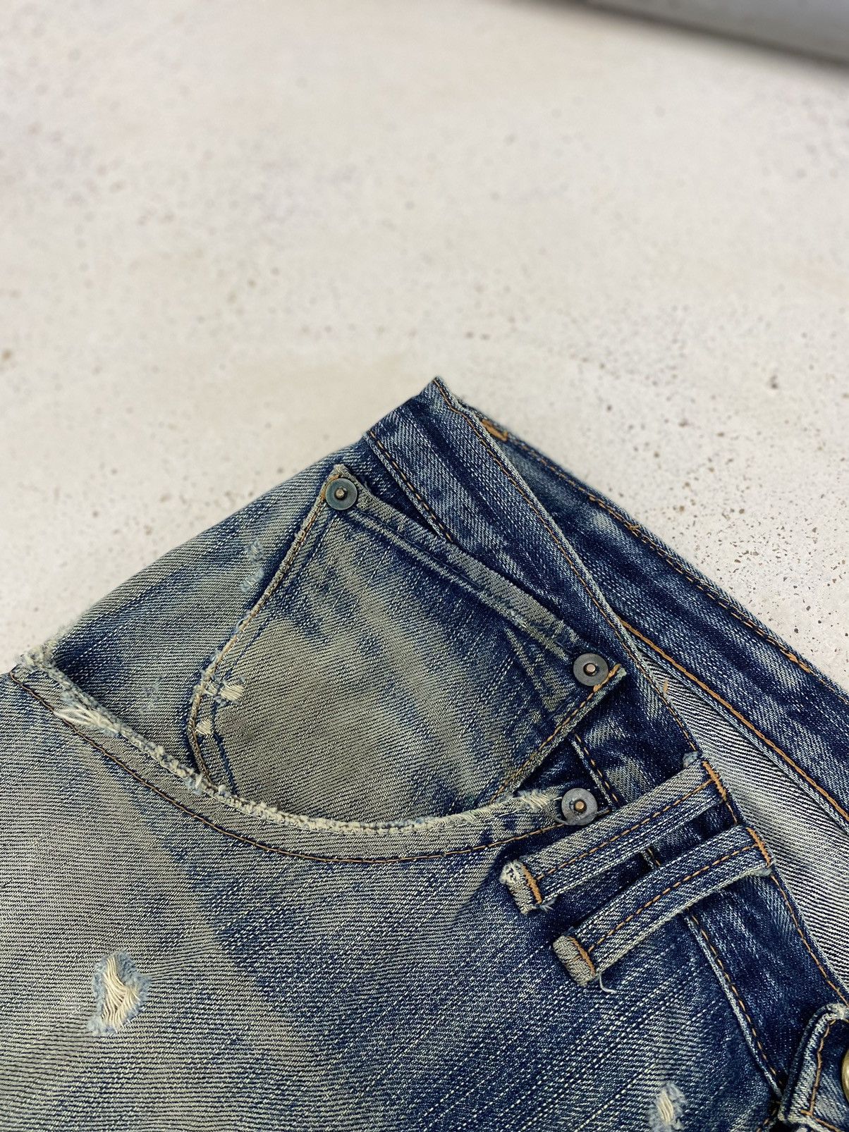 If Six Was Nine Vintage Meple Straight Leg Distressed Worn Look Classic Fade Size US 31 - 8 Thumbnail