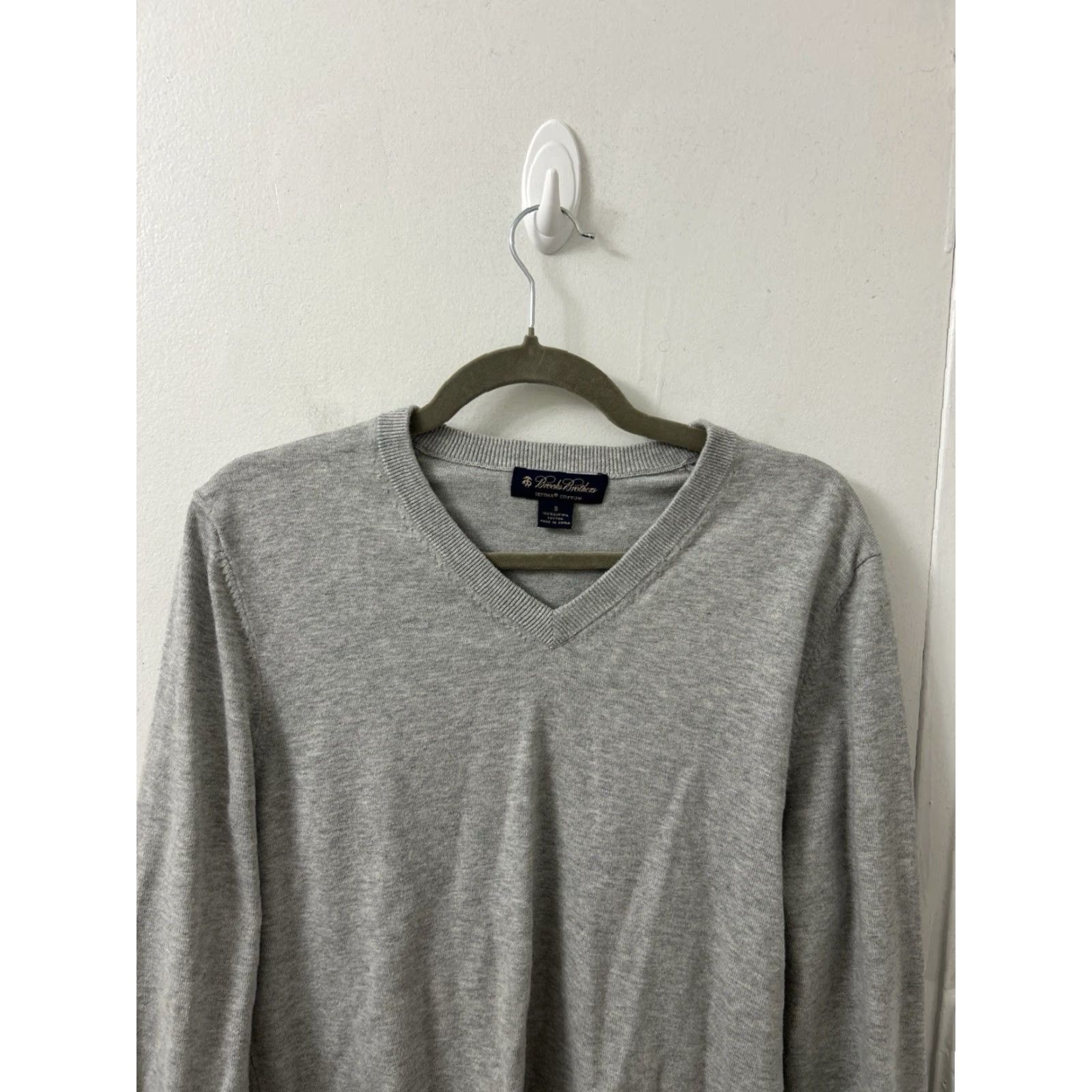 Brooks Brothers Brooks Brothers Sweater Mens Small Gray V-Neck Pullover 100% Supima Cotton L/S Regular Fit Size US S / EU 44-46 / 1 - 2 Thumbnail