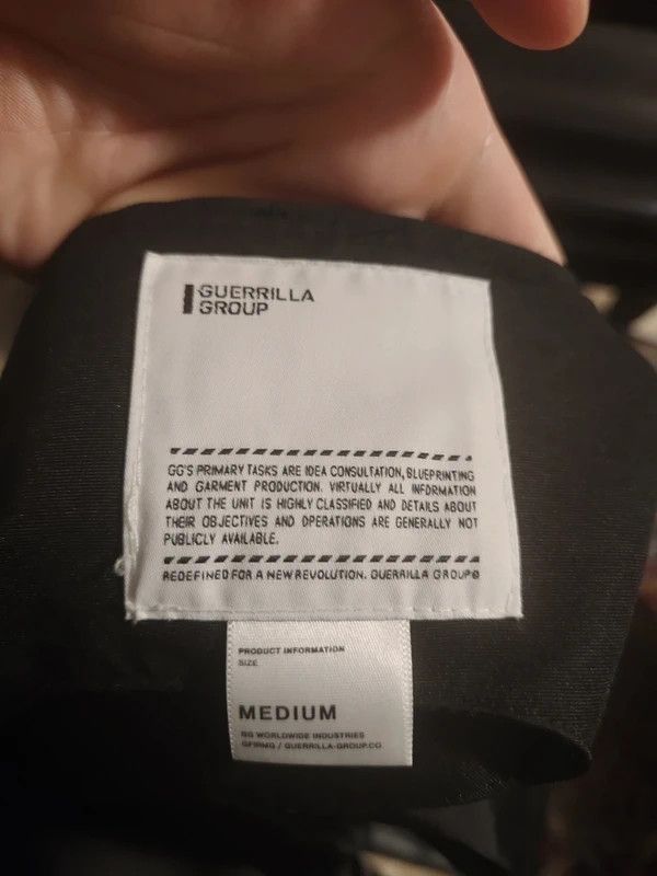 Guerrilla Group Guerrilla group cropped life vest jacket Size US L / EU 52-54 / 3 - 4 Thumbnail