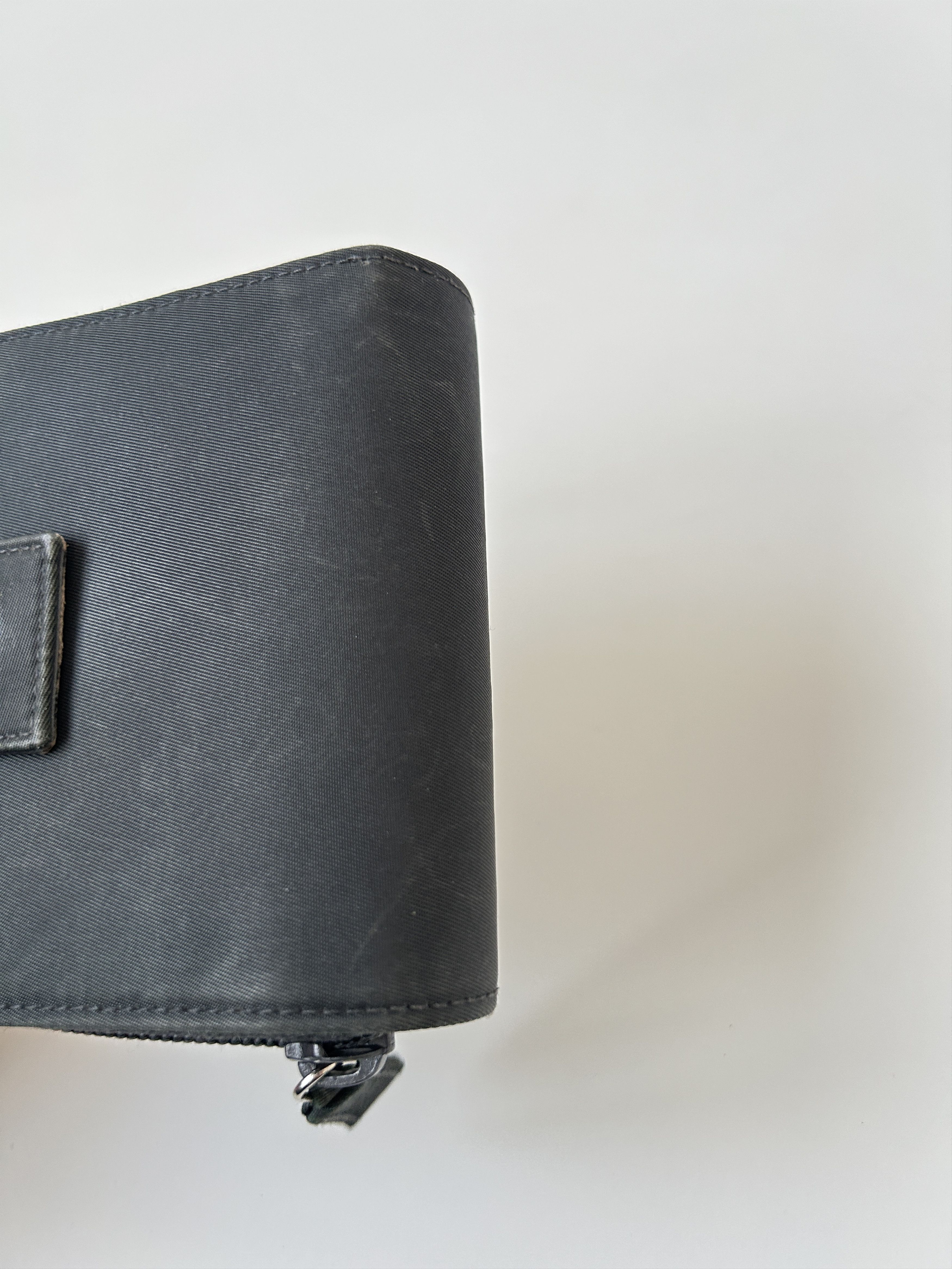Prada Prada nylon saffiano leather triangle logo zip wallet Size ONE SIZE - 9 Thumbnail