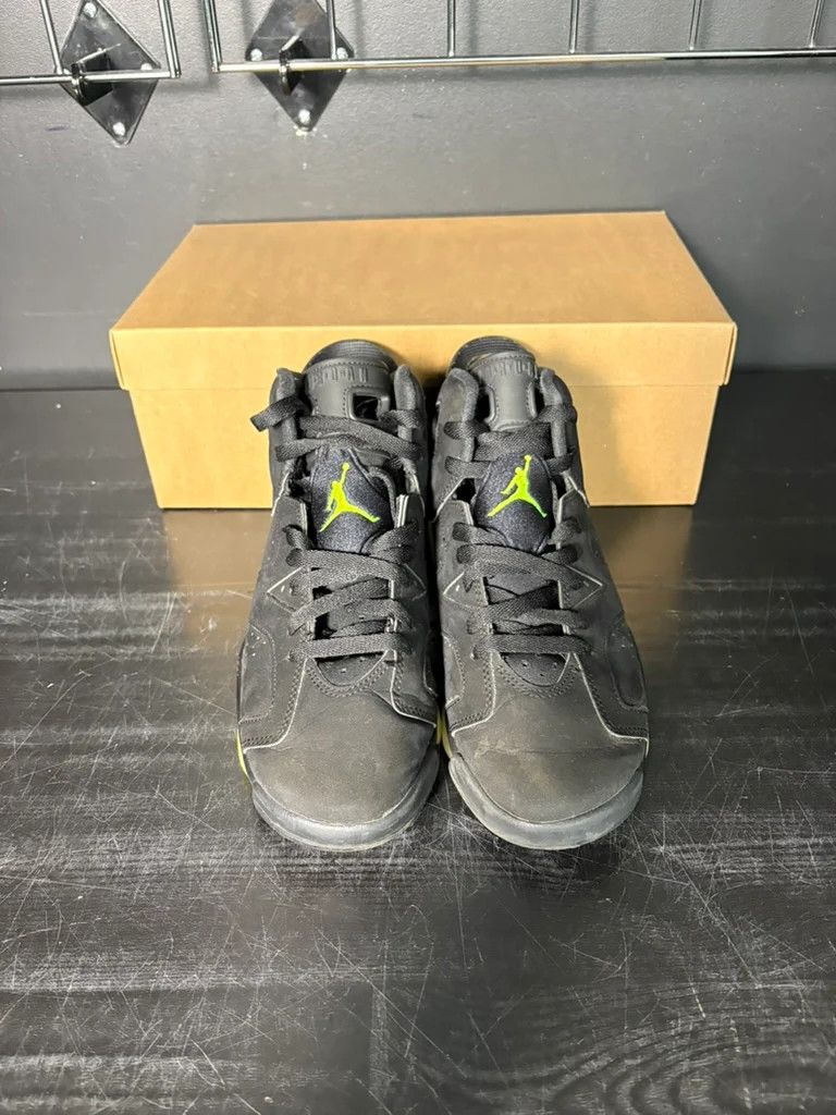 Jordan Brand AirJordan 6 "Electric Green" (GS) **PRE OWNED** REP. BOX Size US 7 / EU 40 - 4 Thumbnail