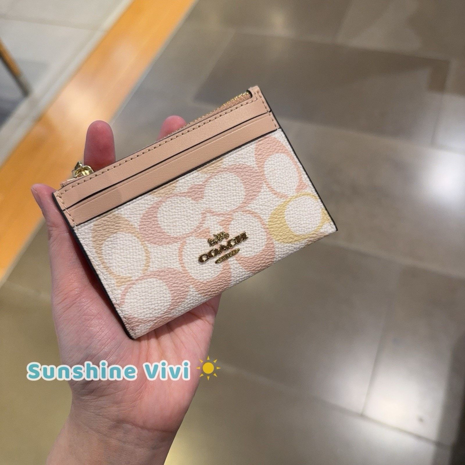 Coach NWT Coach Mini Skinny Id Case Pretty Gold/Chalk/Pink CEC49 Size ONE SIZE - 1 Thumbnail
