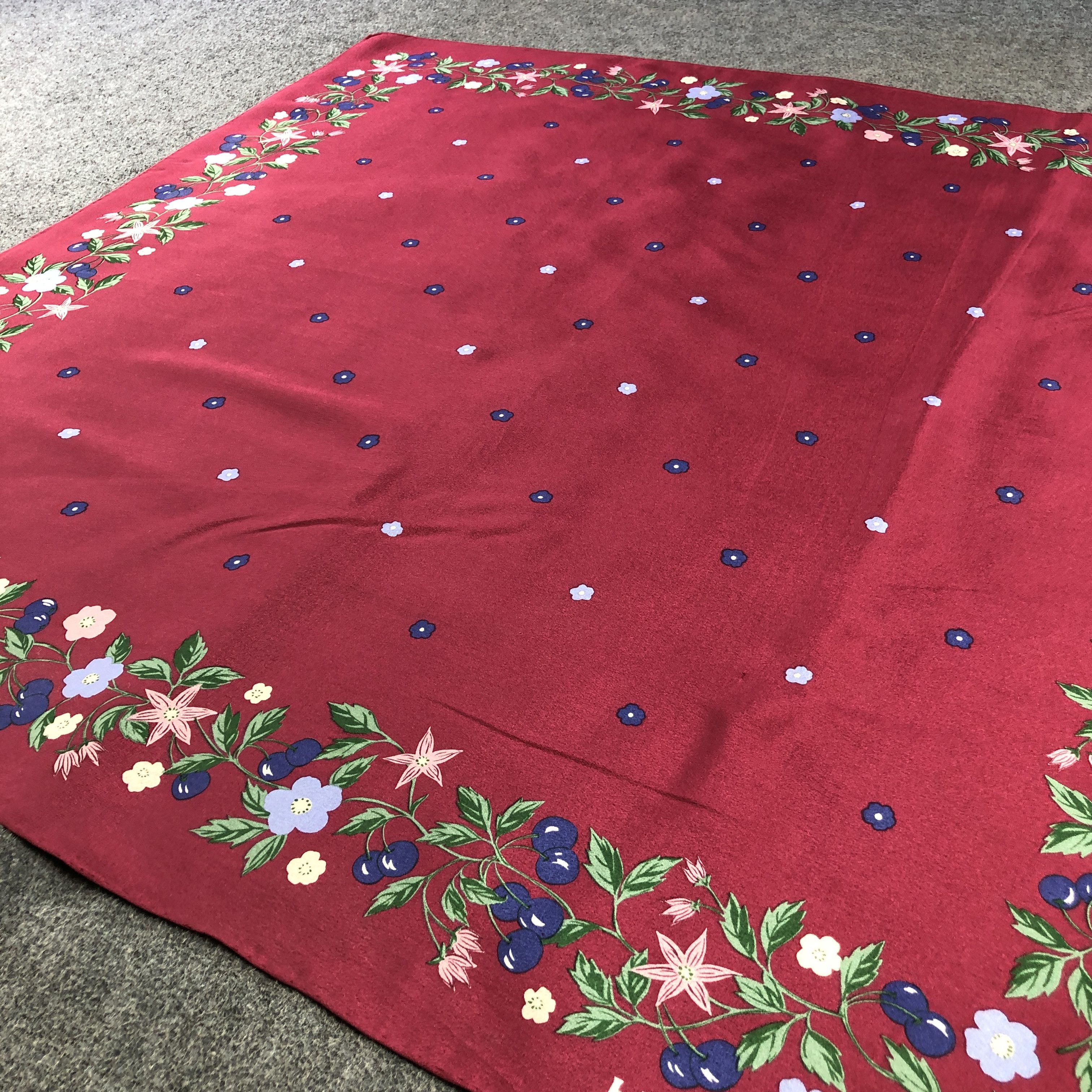 Hanae Mori Vintage Hanae Mori Floral Hand Rolled Silk Scarf M1321 Size ONE SIZE - 3 Thumbnail