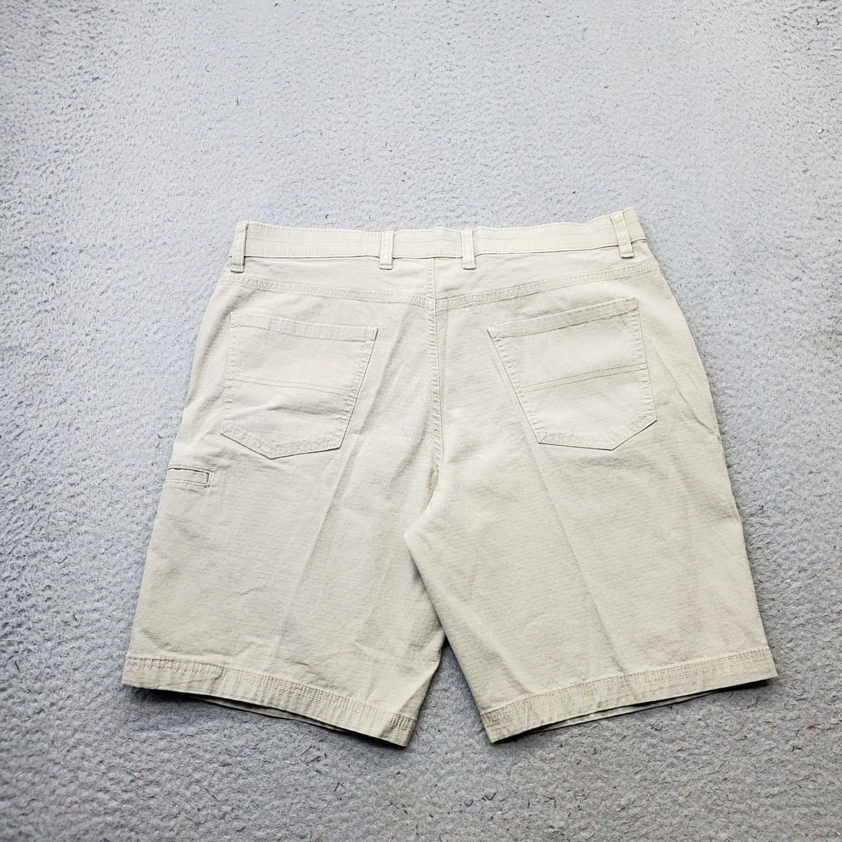 Weatherproof Weatherproof Mens Cargo Shorts 36 Tan Comfort Stretch Hiking Waistband Casual Outdoor Size US 36 / EU 52 - 2 Thumbnail