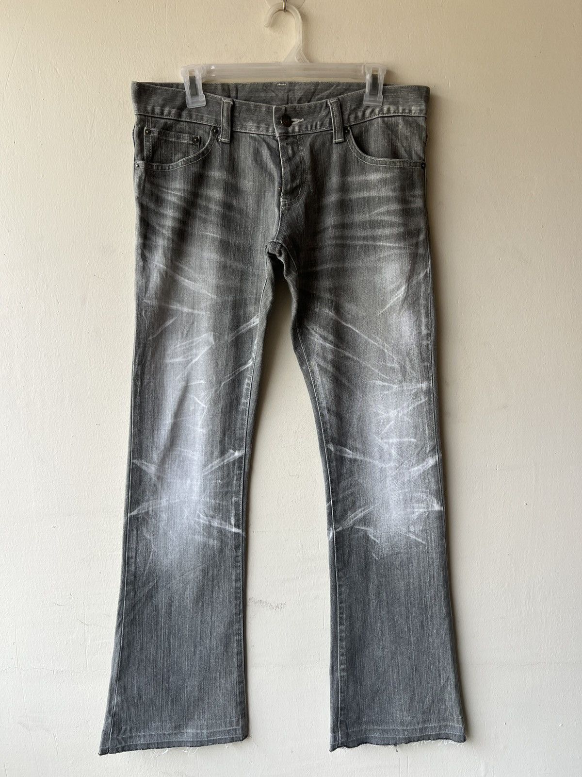 Tornado Mart Tornado Mart Distressed Fade Denim Flare Jeans Size US 31 - 9 Thumbnail