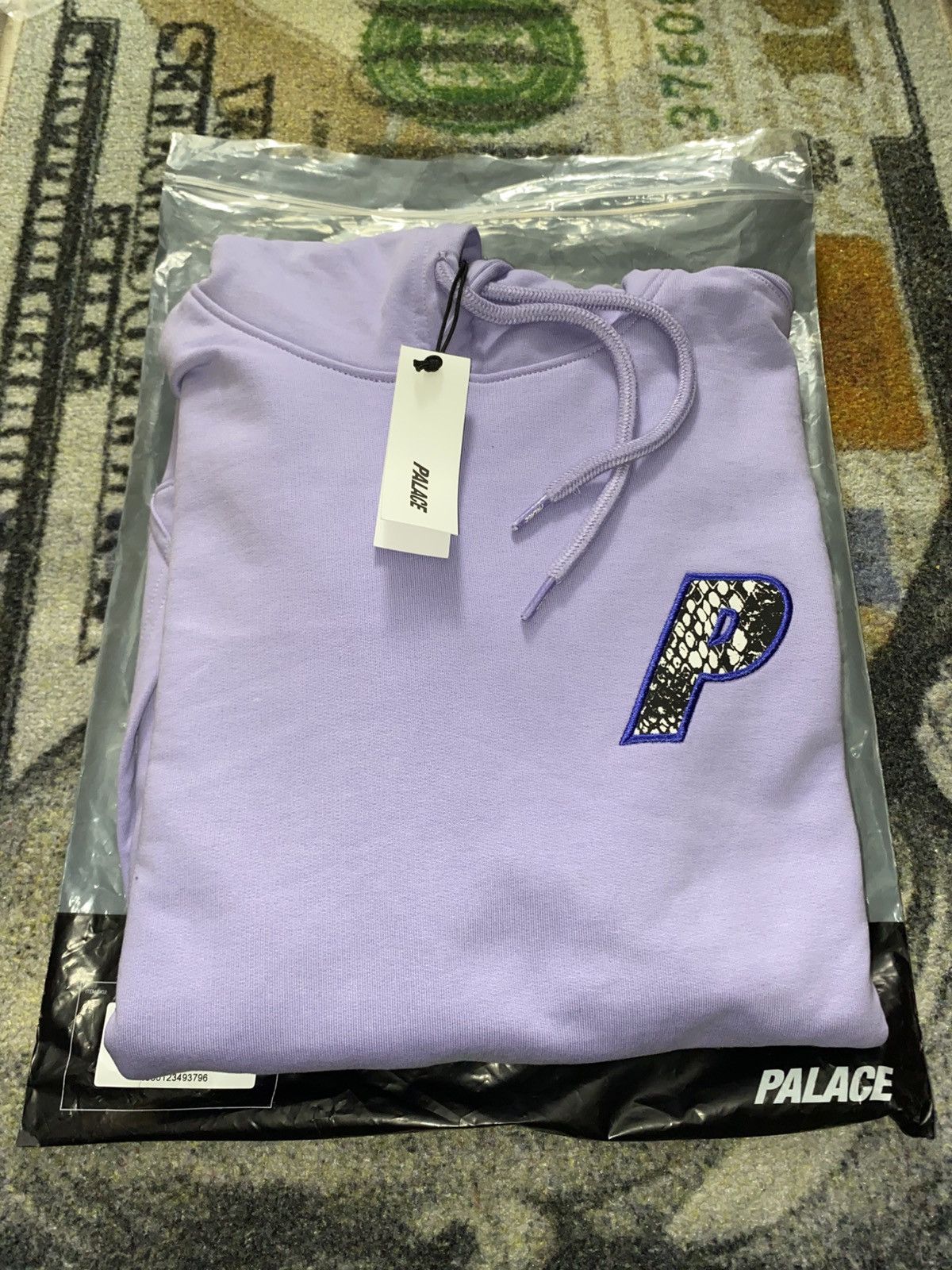 Palace P-3 Snake Applique Hoodie Lilac