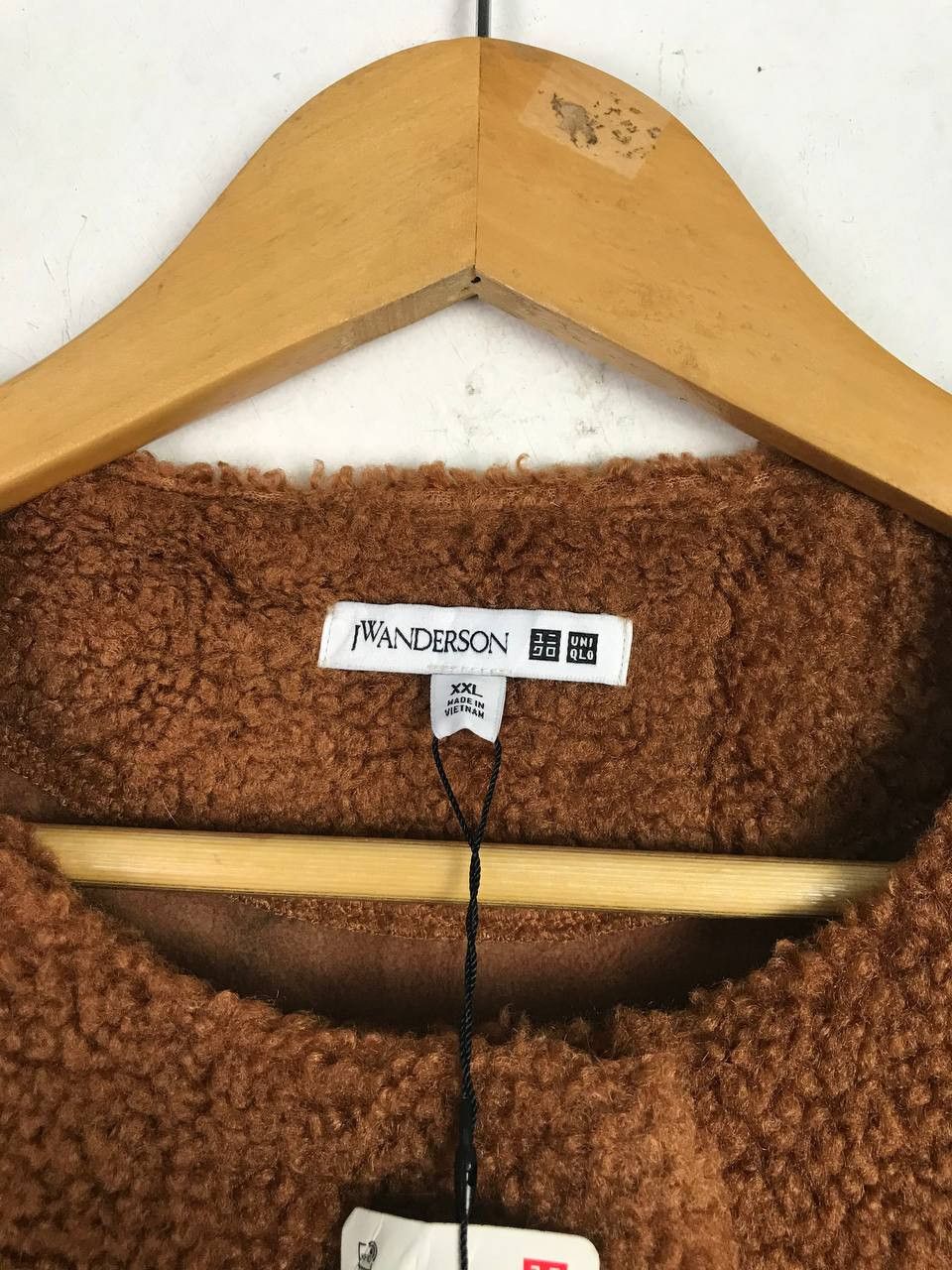 JW Anderson × Japanese Brand × Uniqlo Uniqlo JWanderson Sherpa Long Jacket New With Tag Size US XXL / EU 58 / 5 - 4 Thumbnail