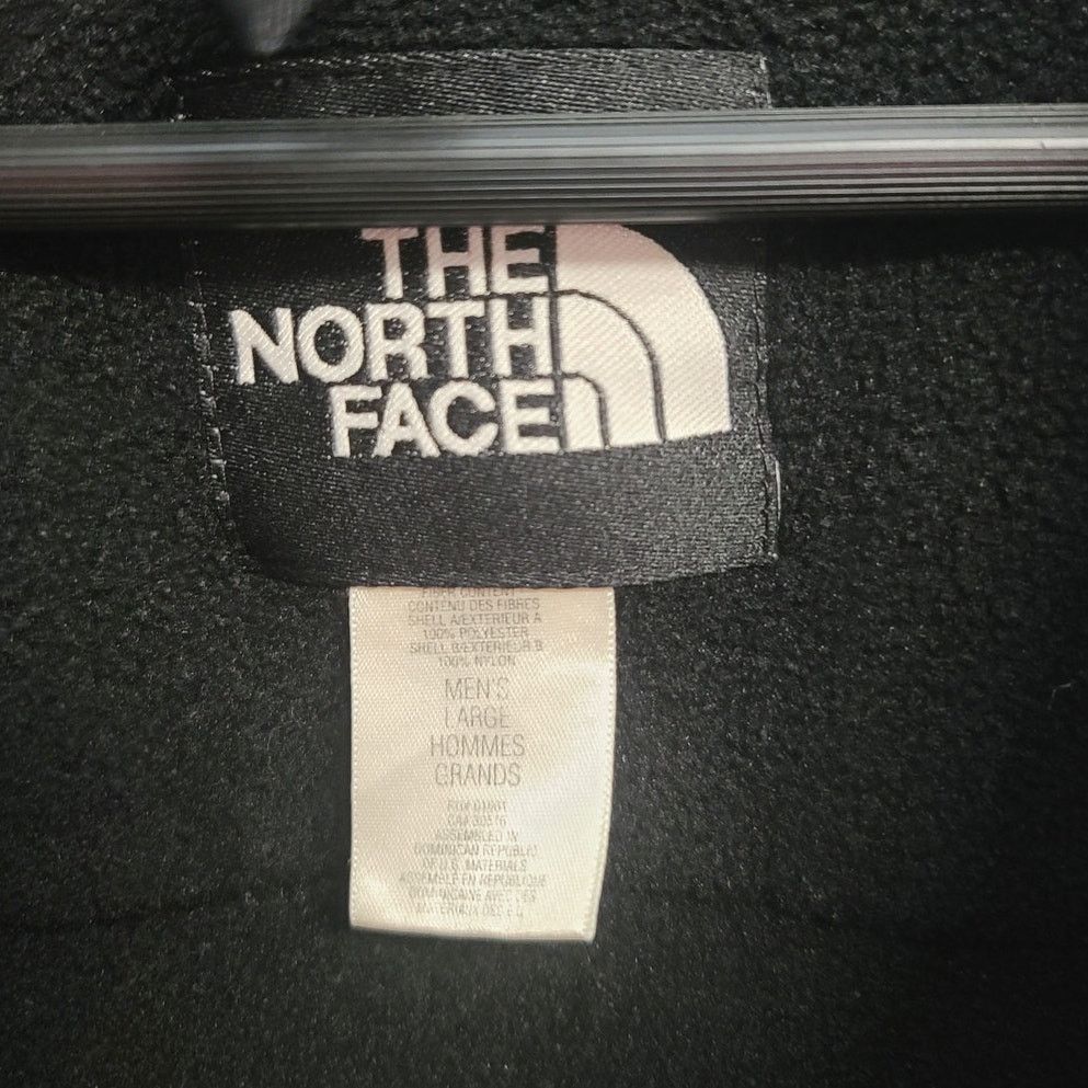 The North Face Vintage North Face Mens Black Denali Fleece Vest Size US L / EU 52-54 / 3 - 5 Thumbnail