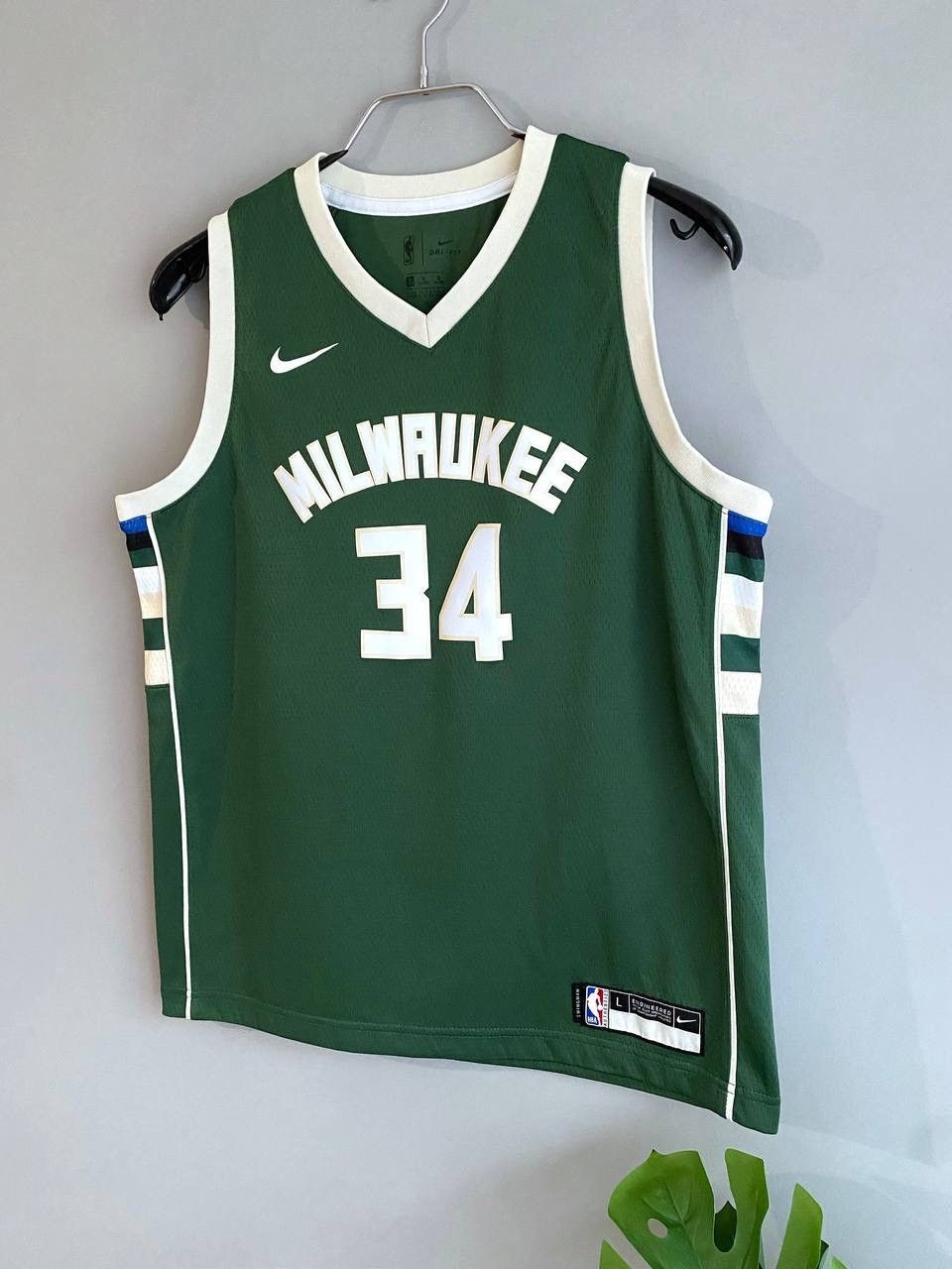 NBA × Nike NBA Milwaukee Bucks Jersey #34 ANTETOKOUNMPO Youth L 14/16 Size US XS / EU 42 / 0 - 3 Thumbnail