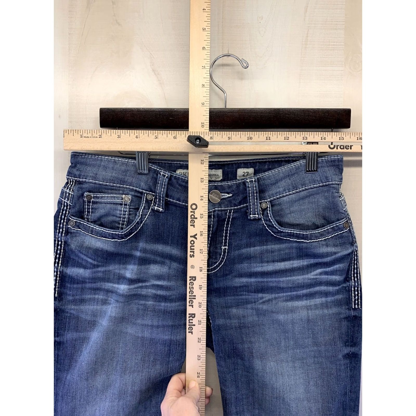 BKE BKE Denim Sabrina Capri Jeans Womens Size 27 -5229 Denim Capri Jeans 27 Blue Cotton Blend 5-Pocket Zipper Embroidered Buckle Sabrina Womens Jeans Size 27" / US 4 / IT 40 - 2 Thumbnail